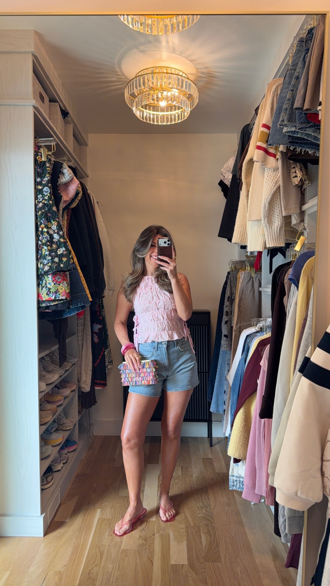 abercombie spring smocked top & denim shorts

Wearing small top
size 26 shorts 

Vici code: emerson30

Spring looks
Summer outfit
Everyday
Casual
Workwear
Destination
Brunch
Lunch date
Shopping

#LTKSpringSale #LTKStyle 

#LTKootd
