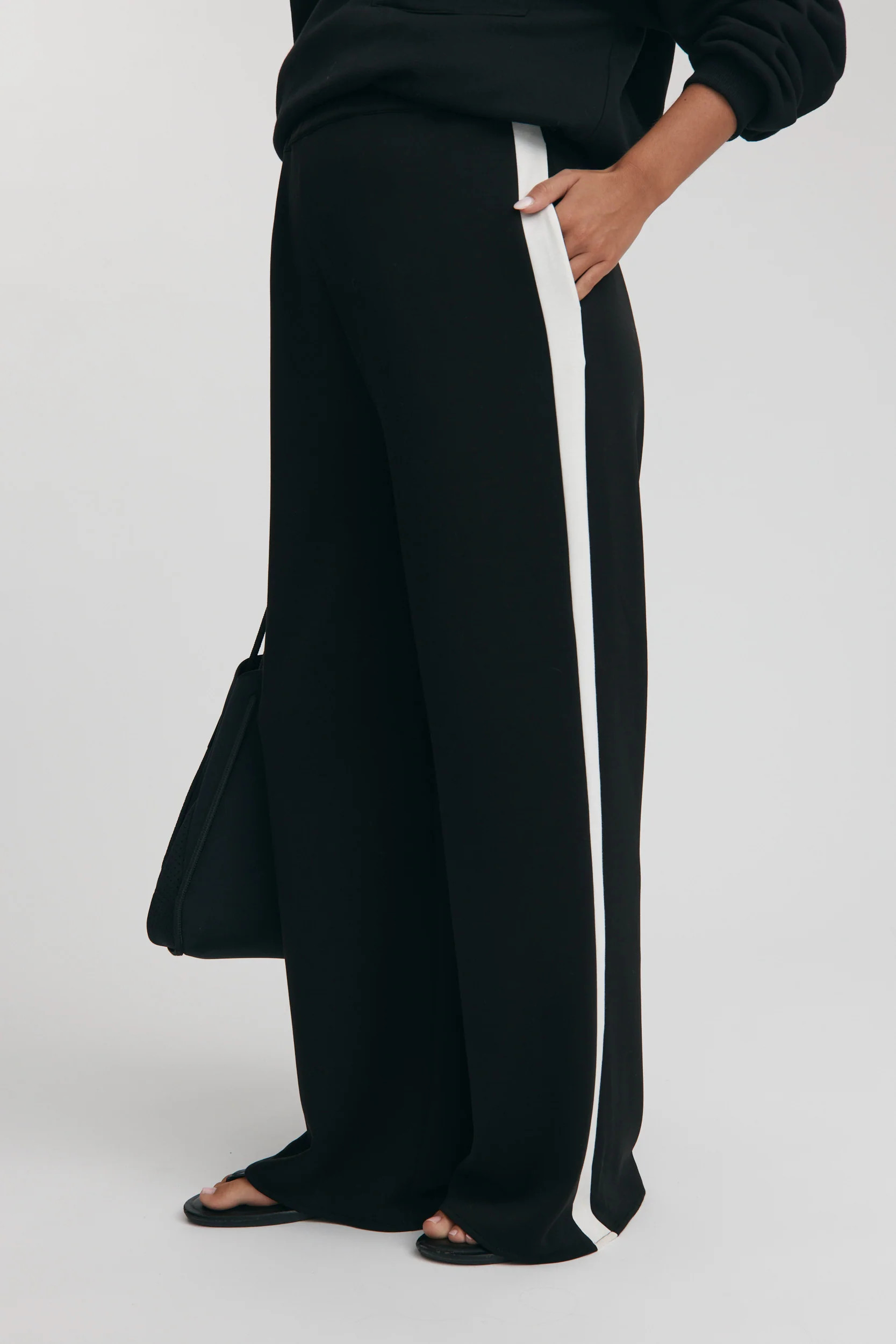Side Panel Pant (Black with White) | Legoe Heritage Maternity APAC