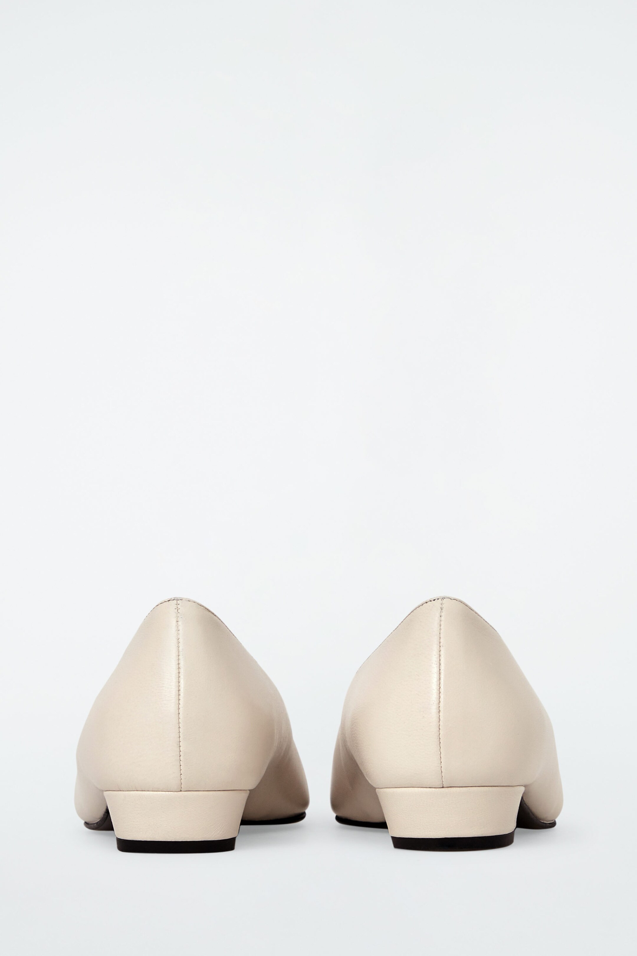 SQUARE-TOE LEATHER COURT SHOES - WHITE | COS UK
