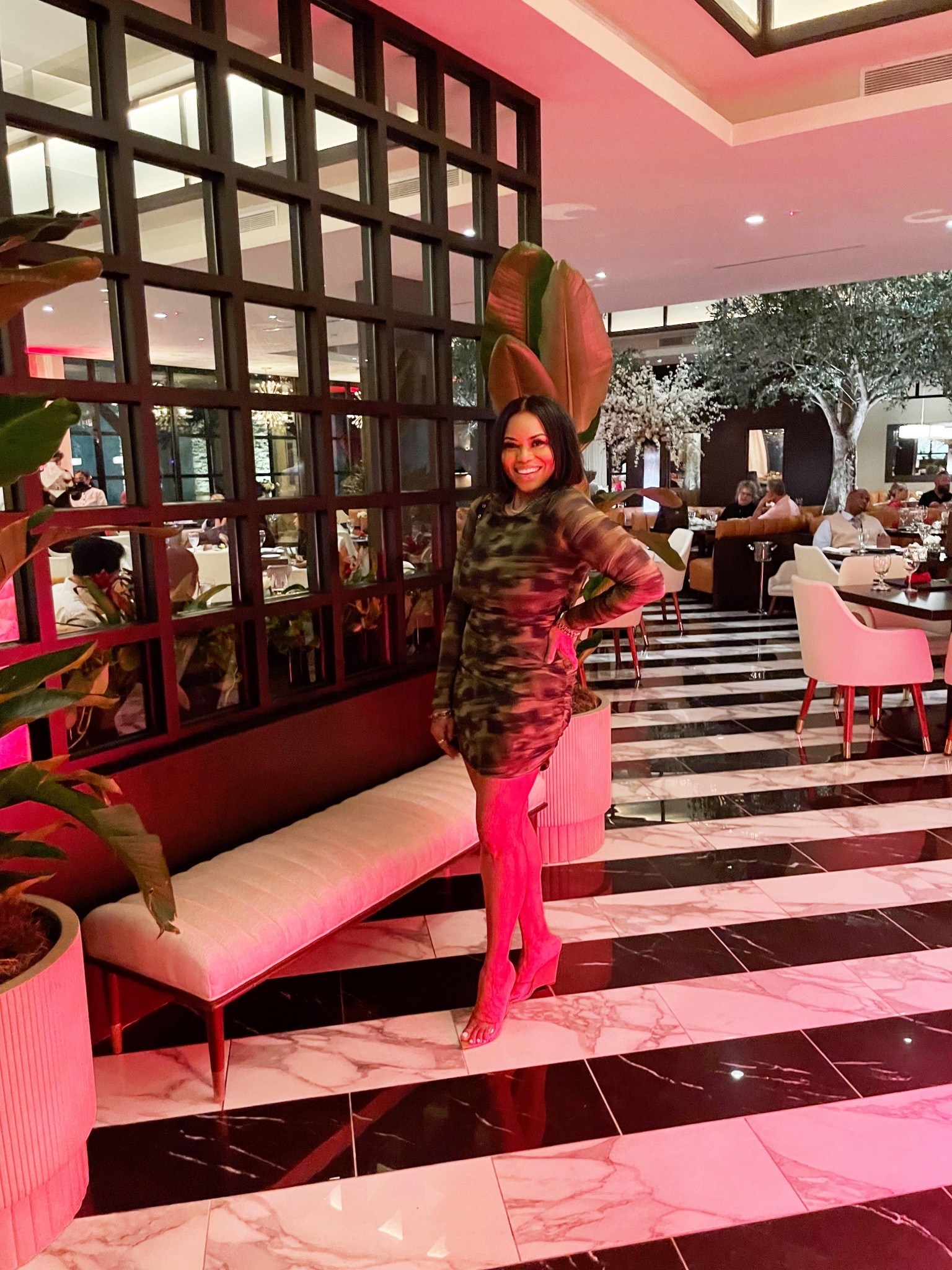 DATE NIGHT DRESSES! Nothing is more perfect than a fitted mini dress! Here are a few of my top picks! 

#LTKootd #LTKmomlife #LTKgrwm