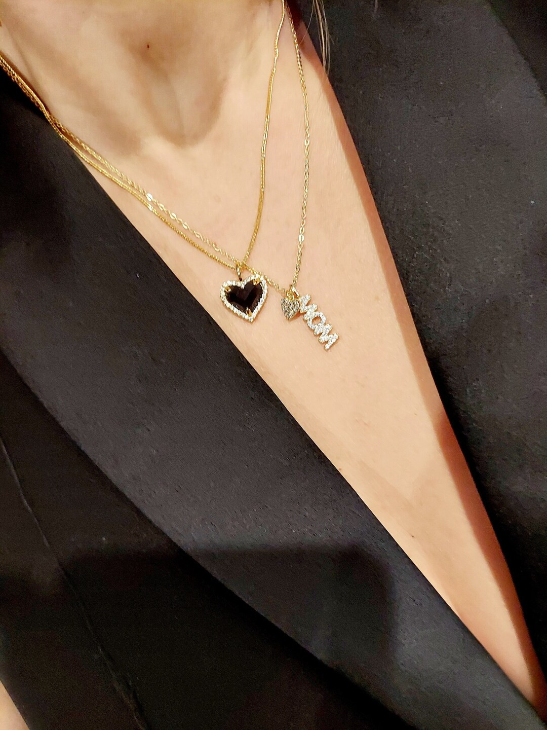 Mom Gold Necklace, Pendant With Heart, Gold Necklace, Thin Necklace , Gift for Mom - Etsy | Etsy (US)