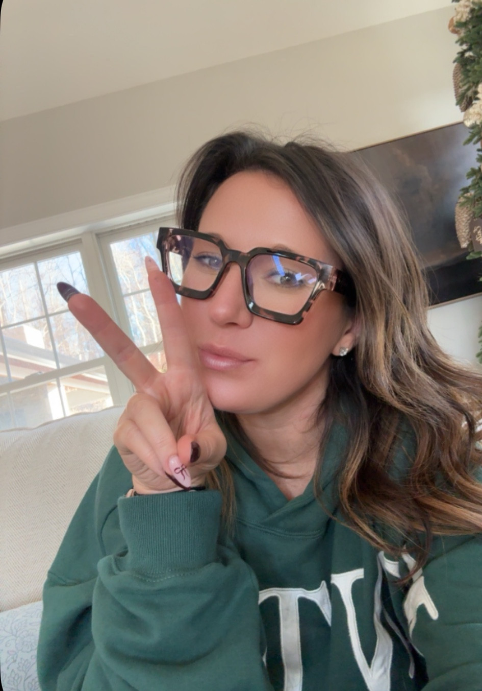 These glasses 🫶🏼

#LTKStyleTip #LTKSaleAlert #LTKFindsUnder50