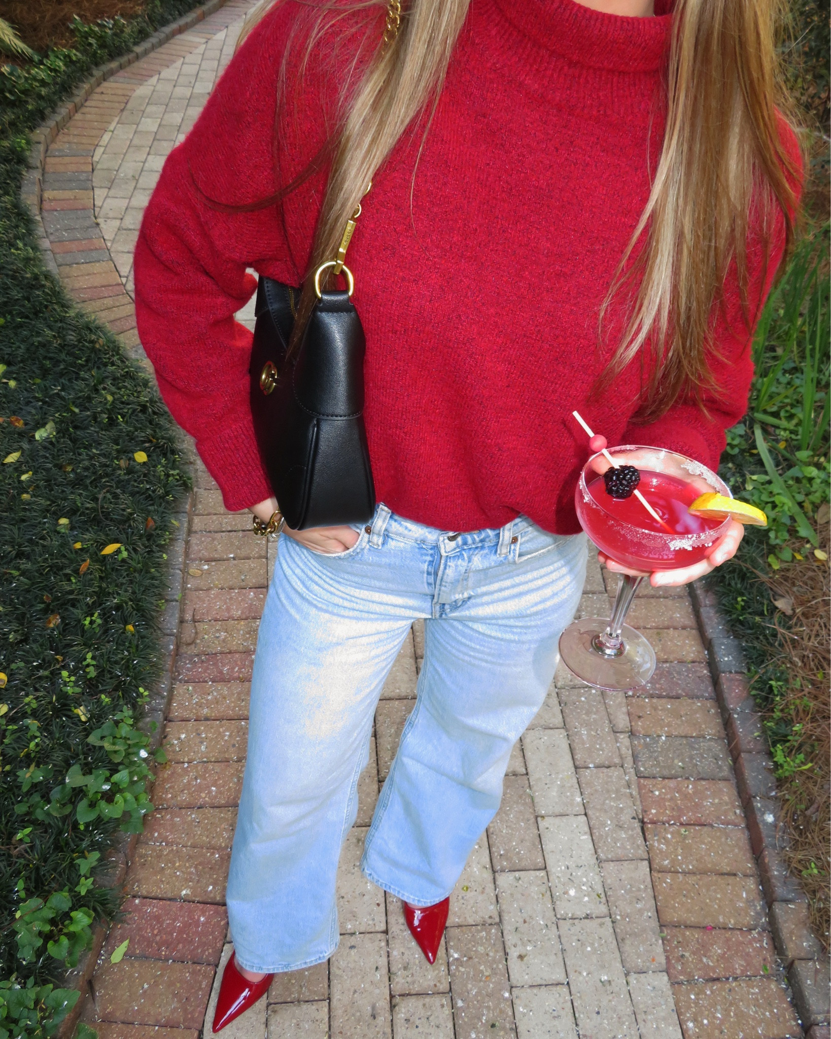 A cherry winter 🍒 

#LTKWorkwear #LTKGiftGuide #LTKHoliday