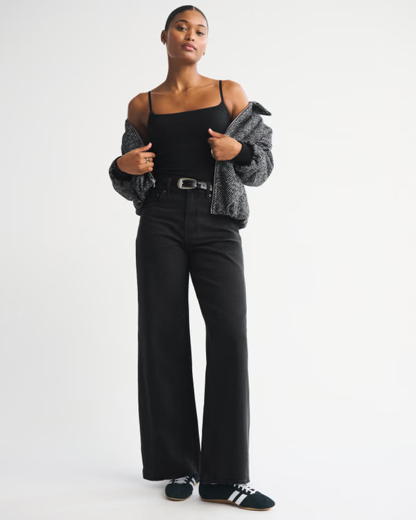 Curve Love High Rise Wide Leg Jean | Abercrombie & Fitch (UK)