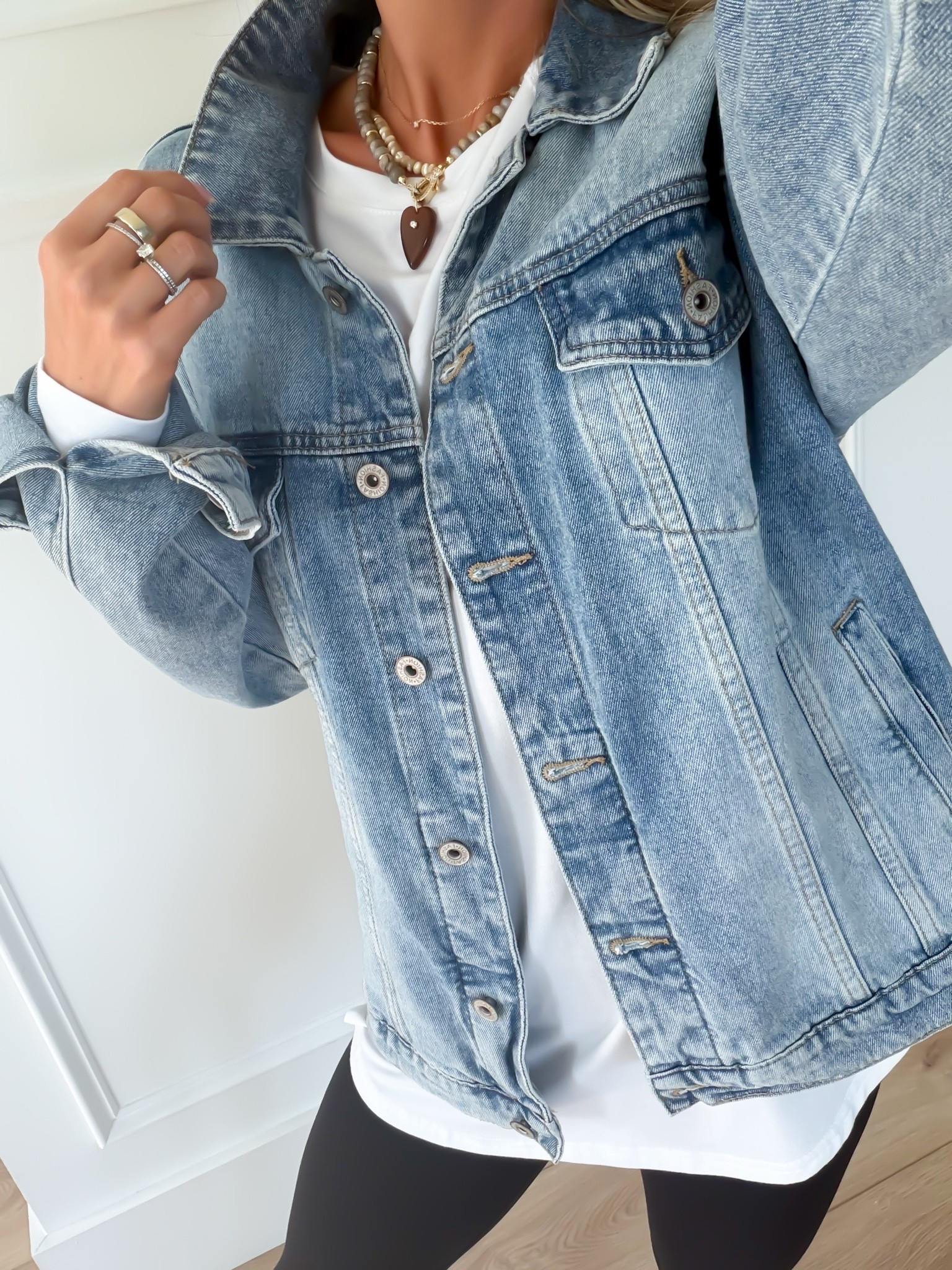 my favorite oversized denim jacket that is a staple all year long! I love how versatile it is and how you can throw it on with anything!!

#LTKmomlife #LTKootd #LTKPetite