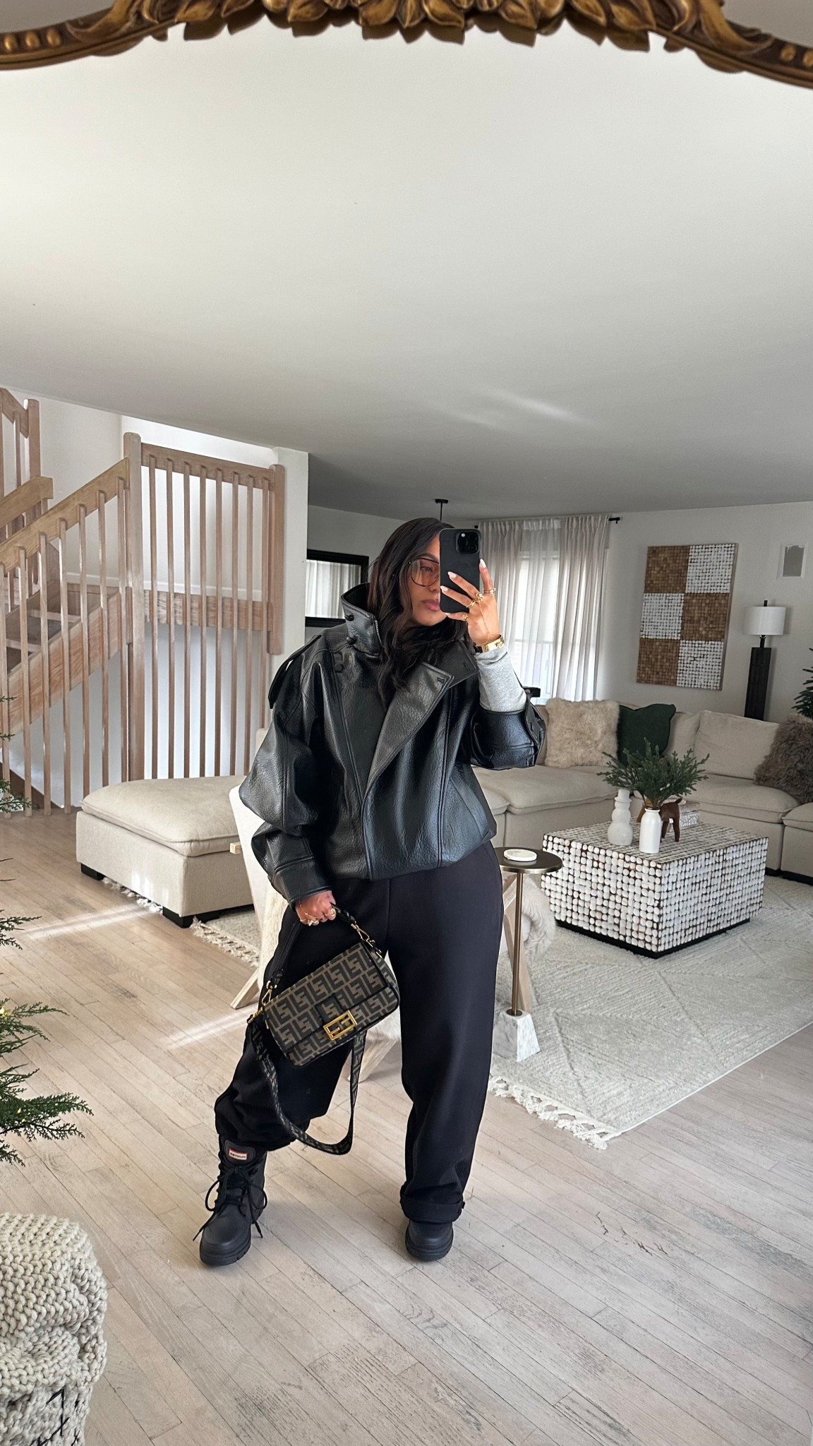 Chill Vibes 

#LTKSeasonal #LTKActive #LTKOver40