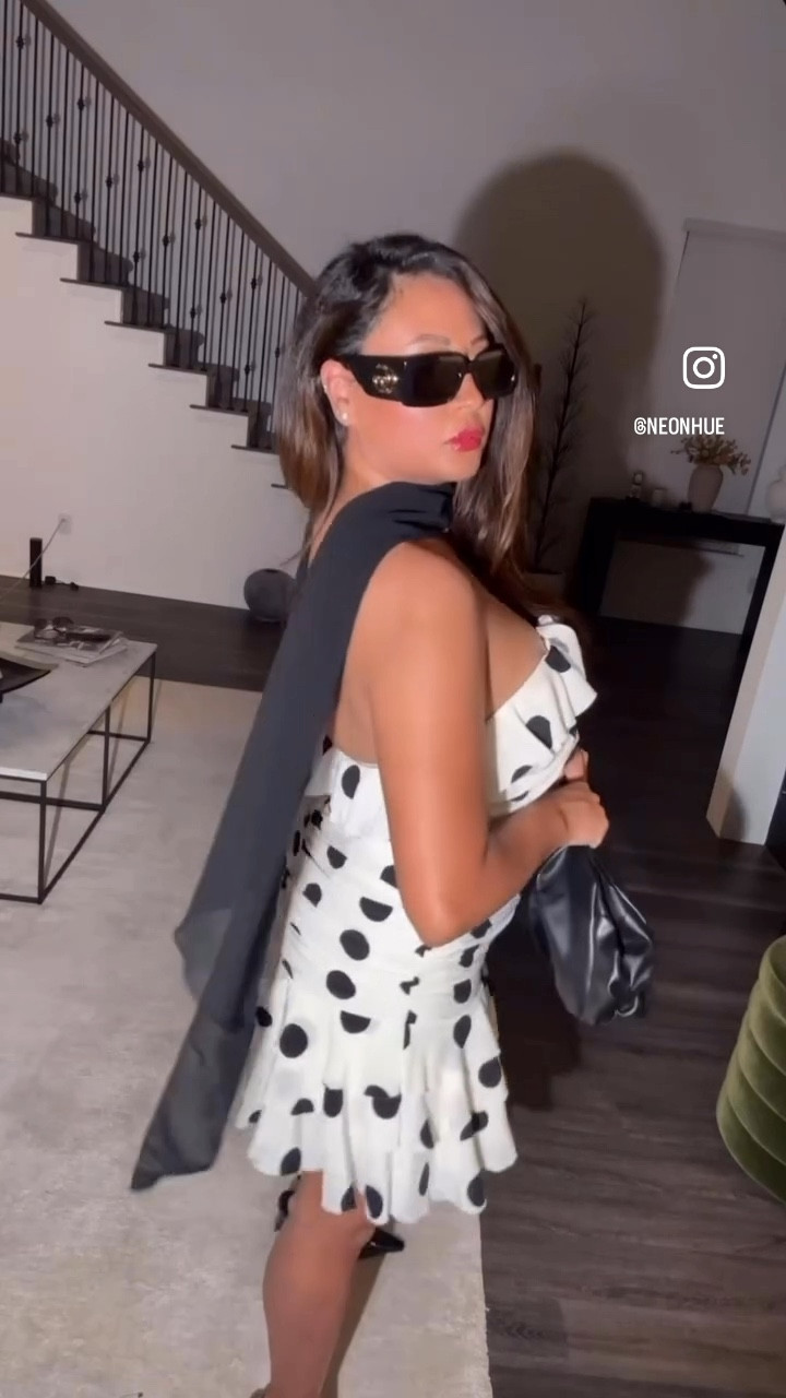 If I begin to tell you… the amount of times I’ve created something new with something that’s already in my closet. Using safety pins, belts, brooches… it’s about having fun! Here I wanted to wear a scarf so I used what I had at home and managed to make the dress strapless. Now someone pls get me a sewing machine to have even more fun 😆😎 I was inspired by Dolce & Gabbana’s recent collection and you can say Breakfast at Tiffany’s… look forward to styling something similar soon with long gloves and a lampshade hat.. stay tuned and Tell me in this comment section- how do you like this sophisticated look?! 🖤🤍🖤🤍

Dress: Brandi Mini Dress Majorelle

#LTKParties #LTKMidsize #LTKWedding