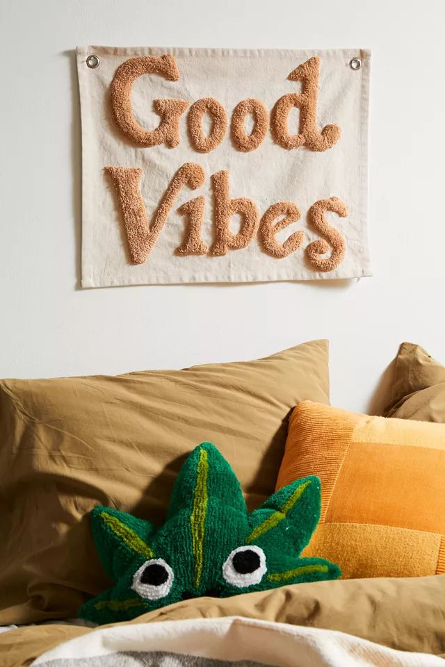 Good Vibes Tufted Tapestry | Urban Outfitters (US and RoW)