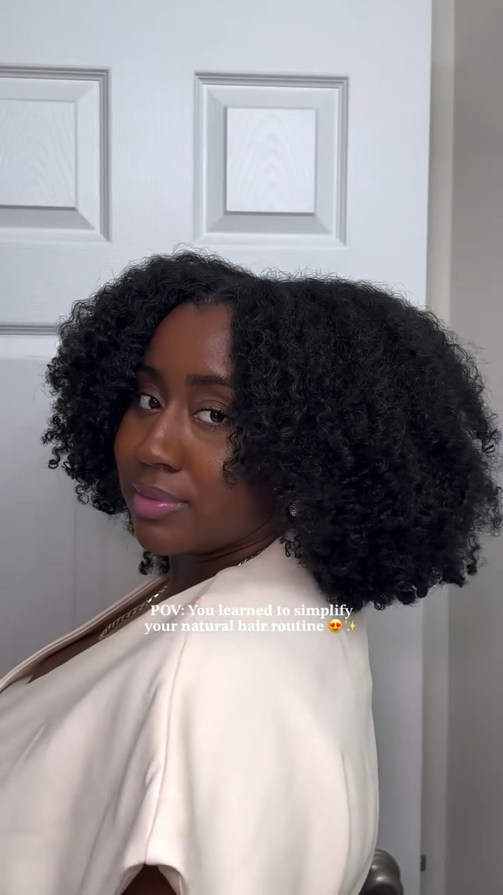 You don’t need to make your natural hair journey complicated ✨😍🙌🏾

#naturalhair #braidout