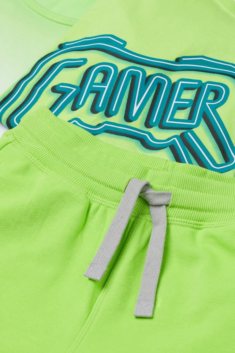 Neon green/Gamer Crew | H&M (US + CA)