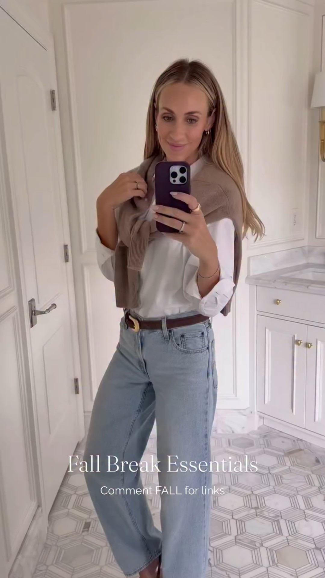 Packing for fall break with my kids 🍂 Keeping things easy with those classic pieces I always come back to. Timeless, comfortable, and effortlessly pulled together—the kind of staples that never go out of style.  #Fall #Family #Pictures #Sweater #Jogger #Hoodie #HalfZip