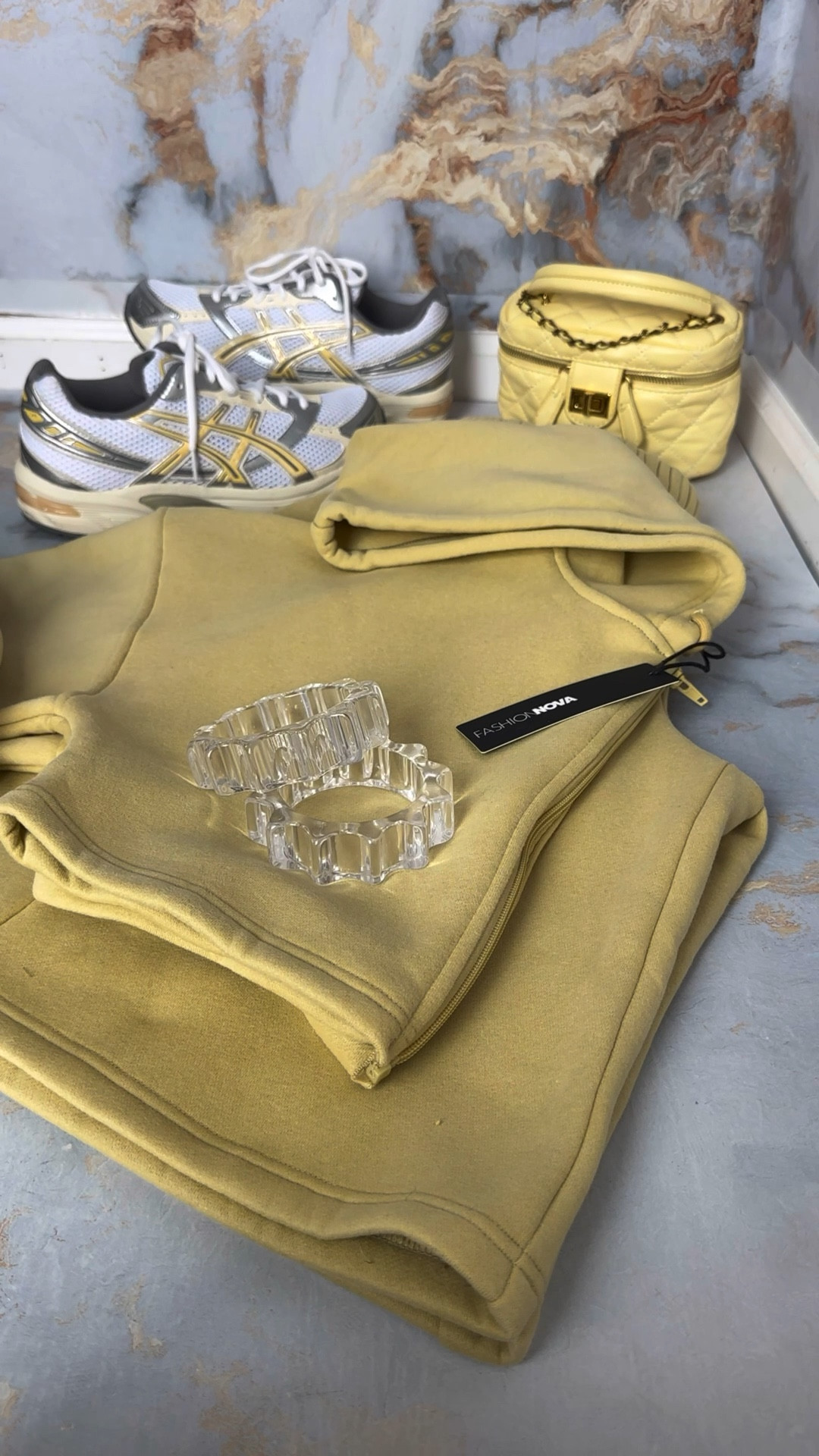 Fashion Nova Set - 🔍 Wake Up Check Fleece Jort Set - Green

🗣️ Link - https://www.fashionnova.com/products/wake-up-check-fleece-jort-set-green

#LTKdayinmylife #LTKootd #LTKgrwm