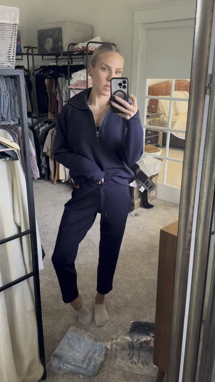 Air essentials // loungewear // joggers /// half zip // spanx 

I’m in the navy color set!

#LTKtravel #LTKstyletip #LTKSeasonal