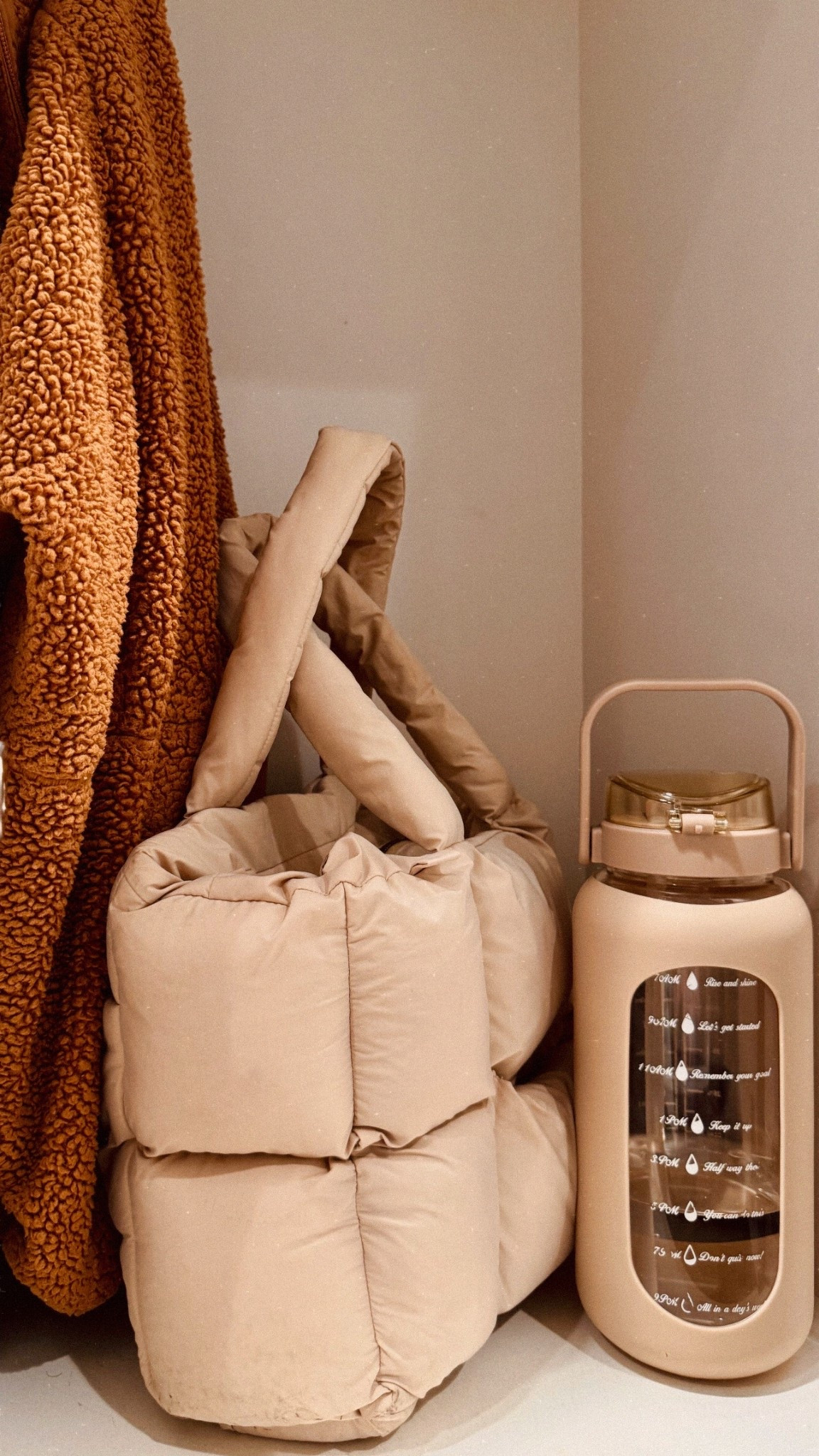 Clean girl aesthetic ✨⚡️

#LTKActive #LTKCyberWeek #LTKdayinmylife