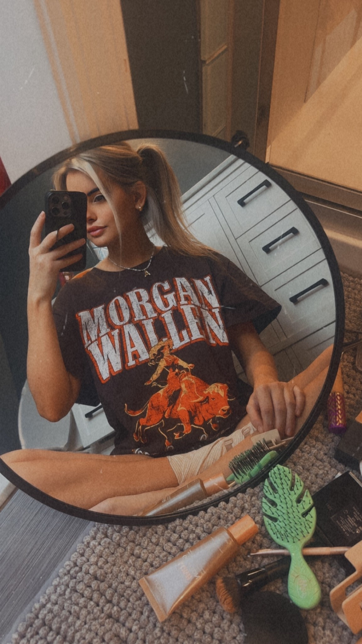 For my fellow country music girlies Target has Morgan Wallen tees for only $12!! 🥰 I got an XL for an oversized fit!

Oversized tee, tee shirt, t-shirt, graphic tee, cowgirl, aesthetic, selfie, blonde, makeup, spring, cozy, comfy, comfort, comfortable, style, ootd



#LTKstyletip #LTKfindsunder50 #LTKsalealert