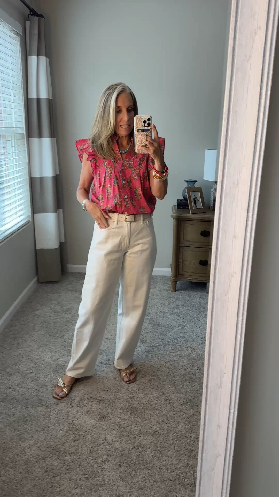 Wearing XS top and 26 jeans. One of my all time favorite styles of tops and these jeans are a GREAT midrise

#LTKdayinmylife #LTKootd #LTKOver40