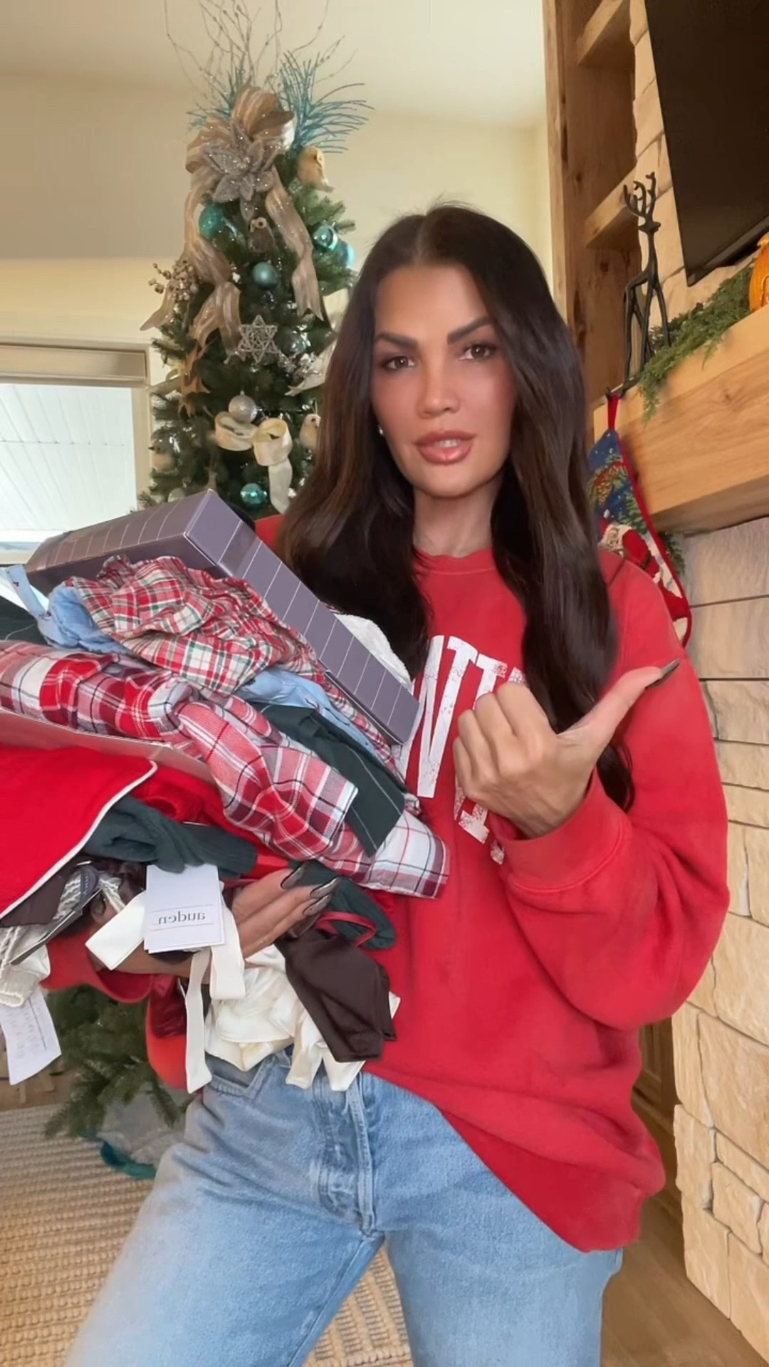 Target Haul: Holiday PJs


#LTKFindsUnder50 #LTKHoliday #LTKGiftGuide