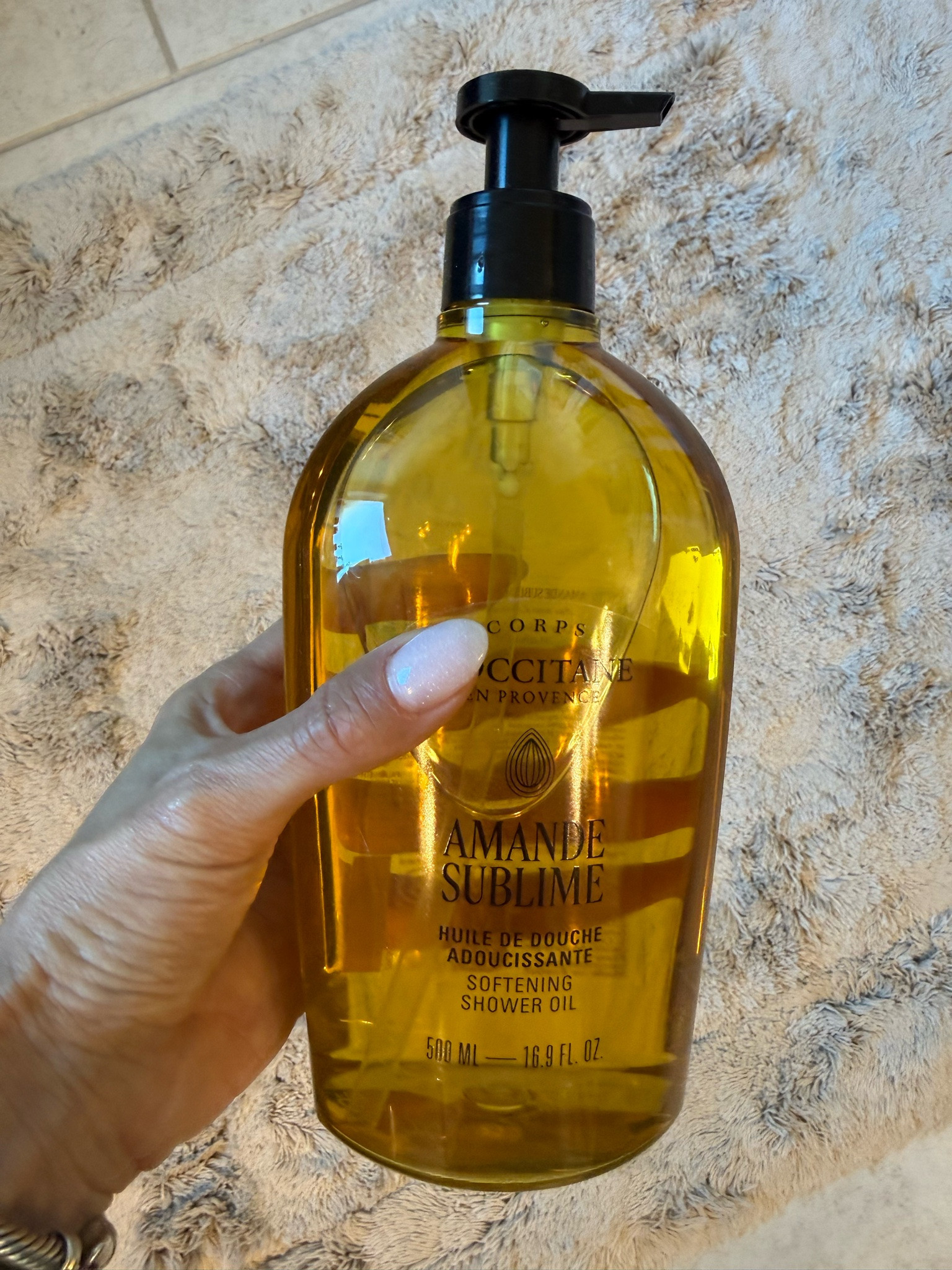 My mom loves this oil and makes skin feel good on sale

#LTKSaleAlert #LTKootd #LTKBeauty