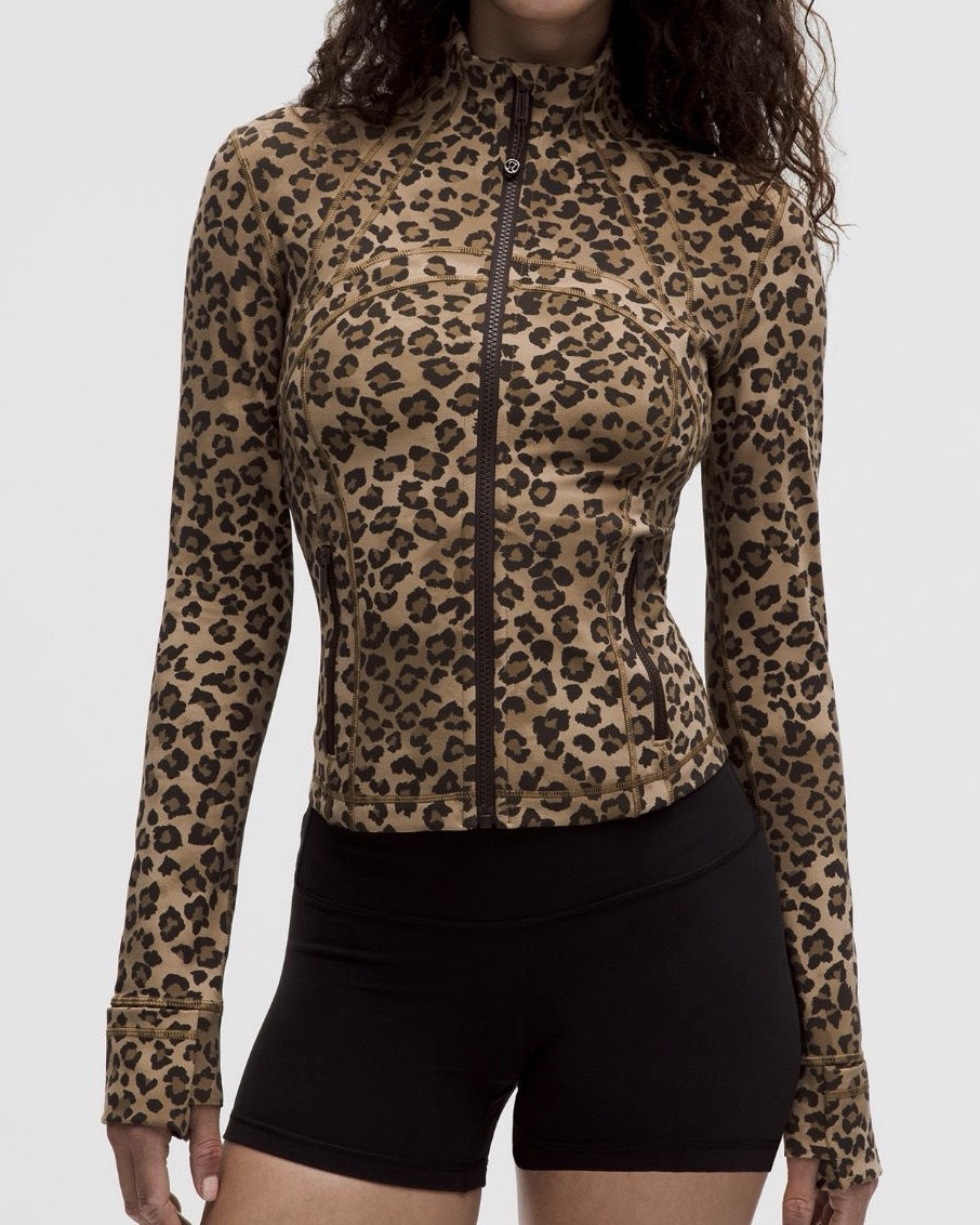 Cute leopard print with matching pants! 
🖤🤎🖤

#LTKootd #LTKActive