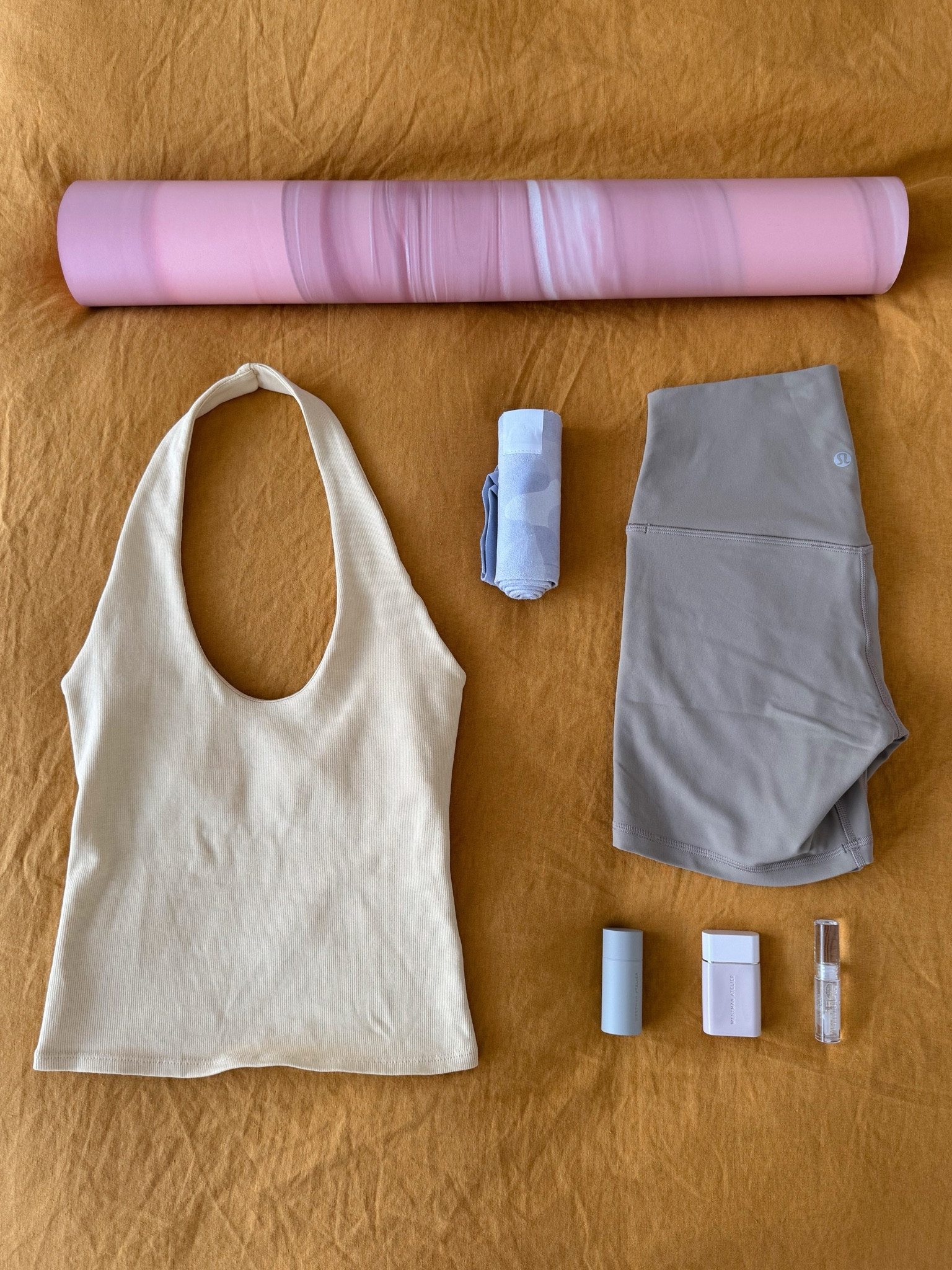 Some things that make me feel GOOD 🧘‍♀️💧🫶🏻

Promised myself I would take better care of my body + my skin this year so I’m setting myself up for success with new yoga accessories from Lululemon (LOVE the colour of this yoga mat + shorts) and some everyday essentials from Westman Atelier. (Halter tank is from Zara 😉)



#LTKfitness #LTKbeauty #LTKaustralia