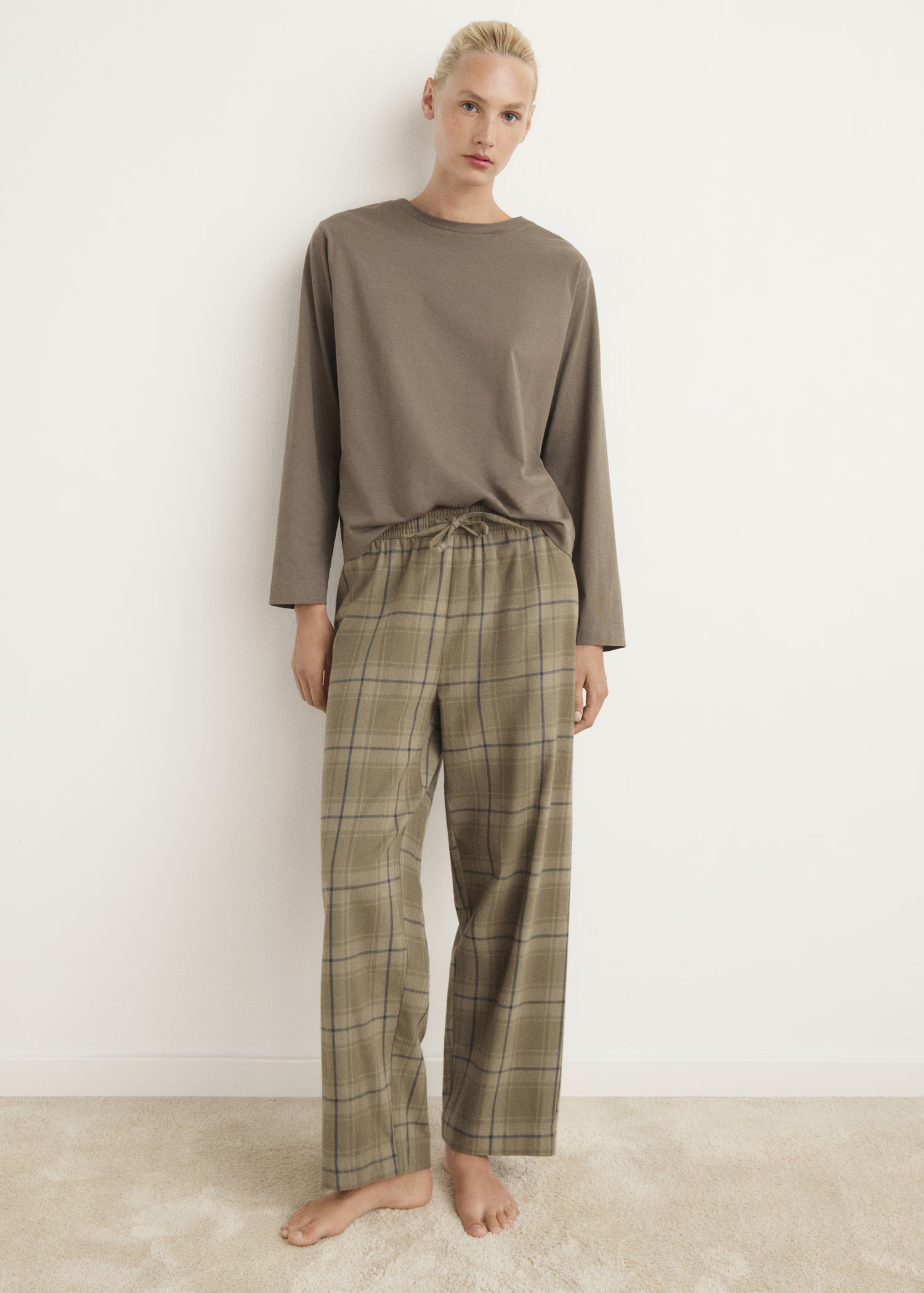 Two-piece flannel check pyjamas | MANGO (UK)