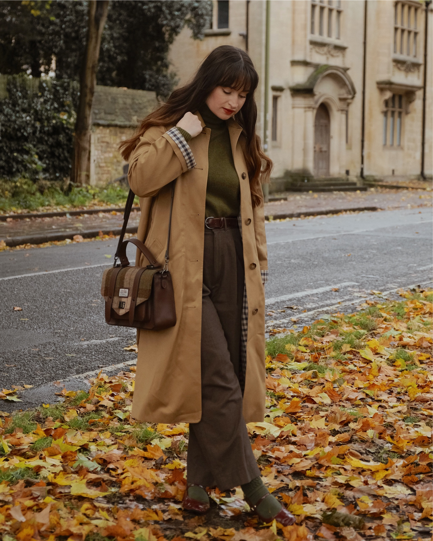 Trench coat outfit with shades of Green and brown 🤎🍂

#LTKShoeCrush #LTKU #LTKFindsUnder100