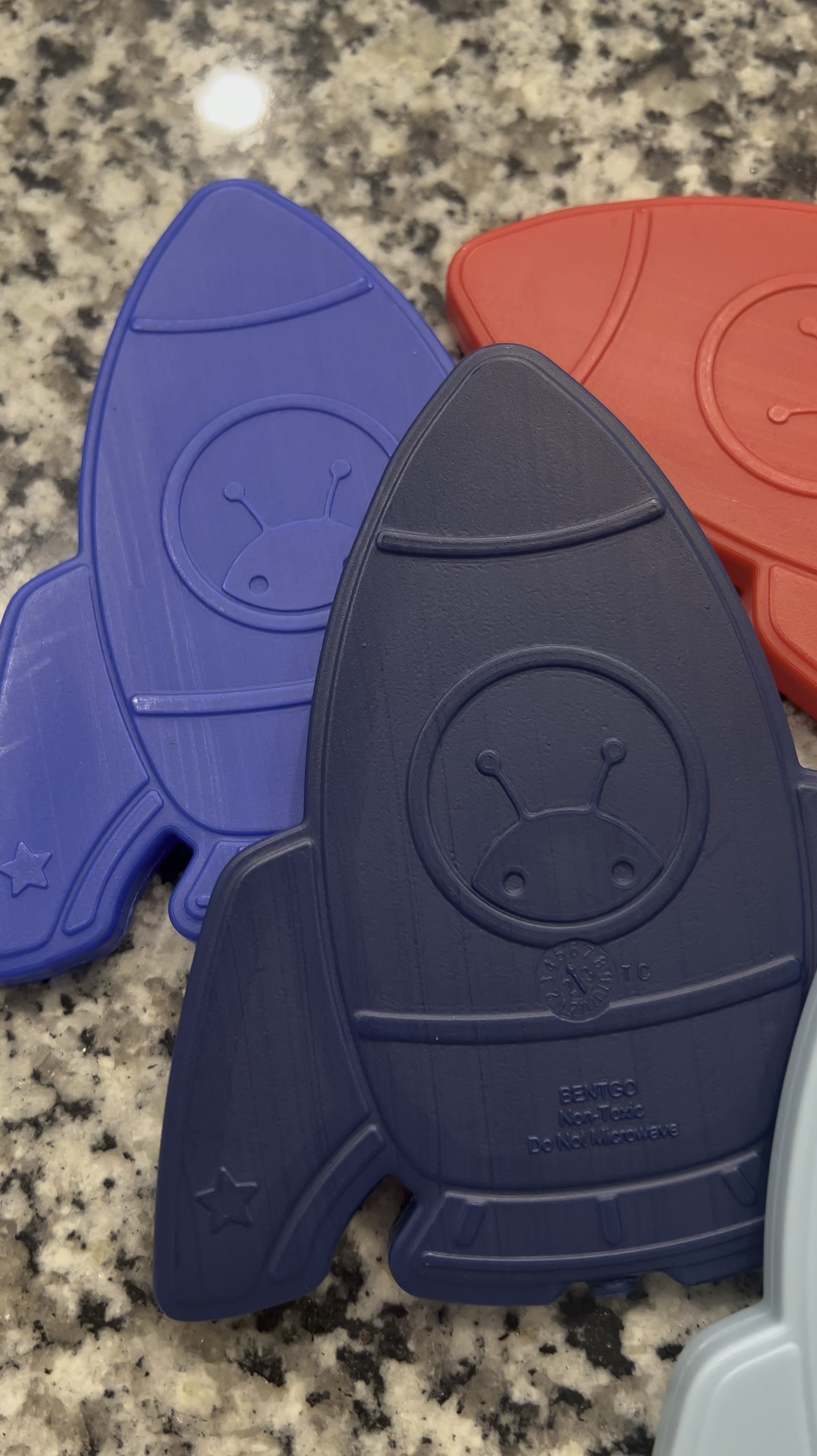 I got my toddler the cutest ice pack for his lunch box! #preschool #backtoschool #bentgo

#LTKVideo #LTKBacktoSchool #LTKKids