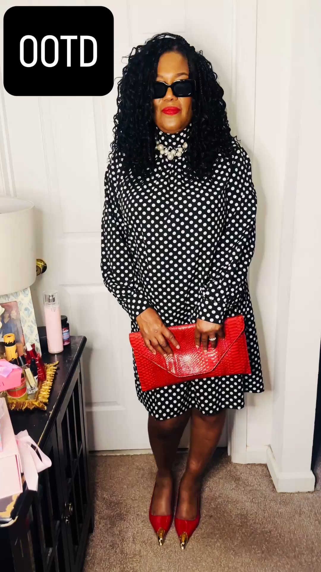 Shopping in my closet

#LTKdayinmylife #LTKootd #LTKvlog