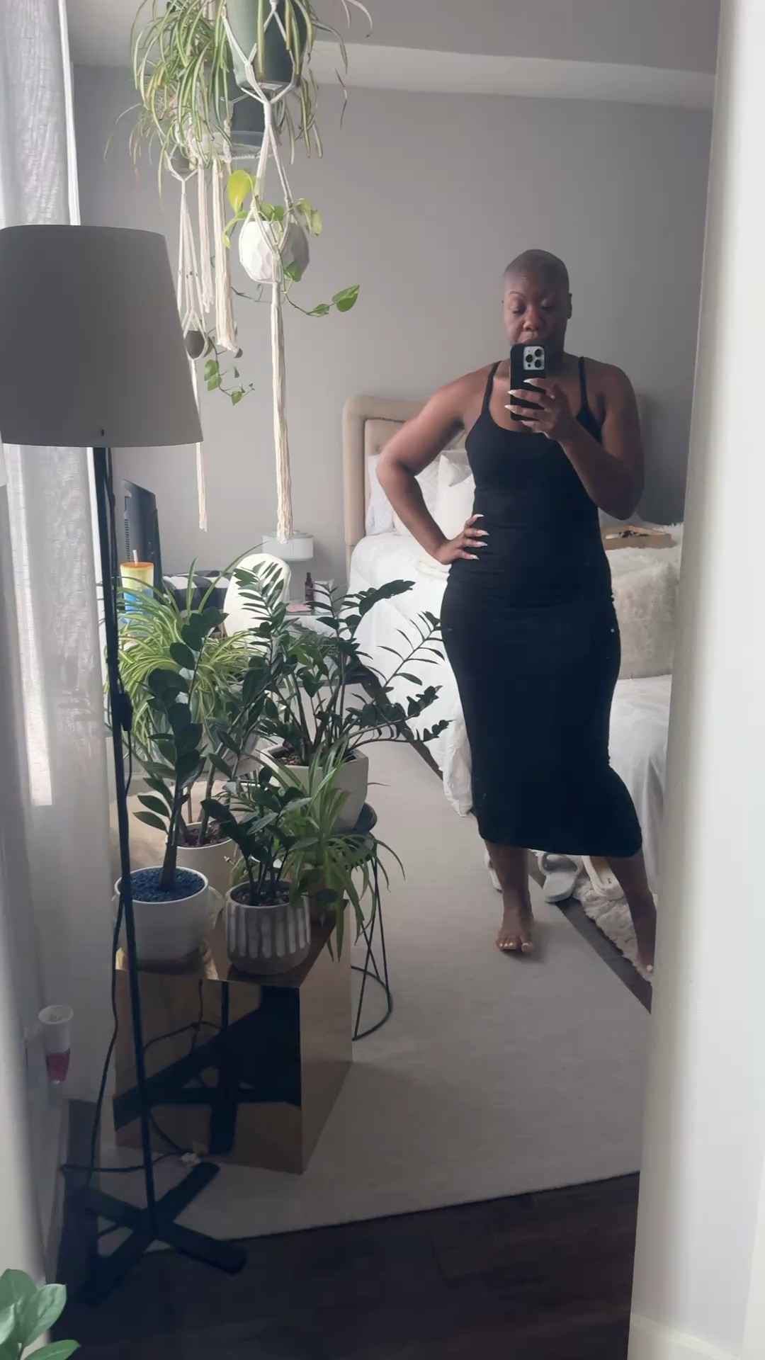 Curve hugging dresses will always be a closet staple.

Skims, long dresses, sleeveless dresses, black dresses, skims dresses