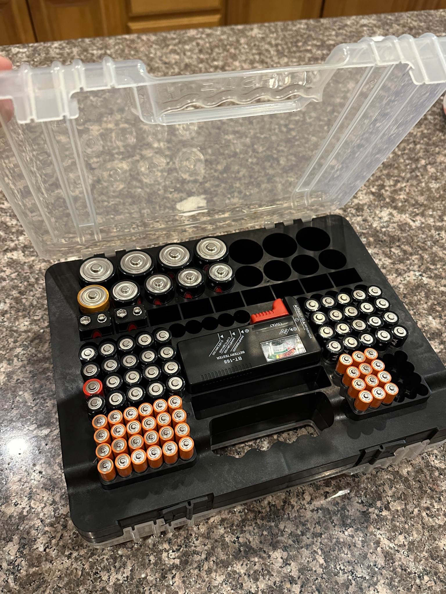 One of those not-glamorous but so satisfying home finds.
This battery organizer keeps everything in one place (and yes, it actually shows which batteries still have life left 🙌).

No more digging through junk drawers or buying duplicates we already had, which feels like a small win in a busy house.

Perfect for a lived-in home that still wants a little order.


#LTKmomlife #LTKHome #LTKFindsUnder50