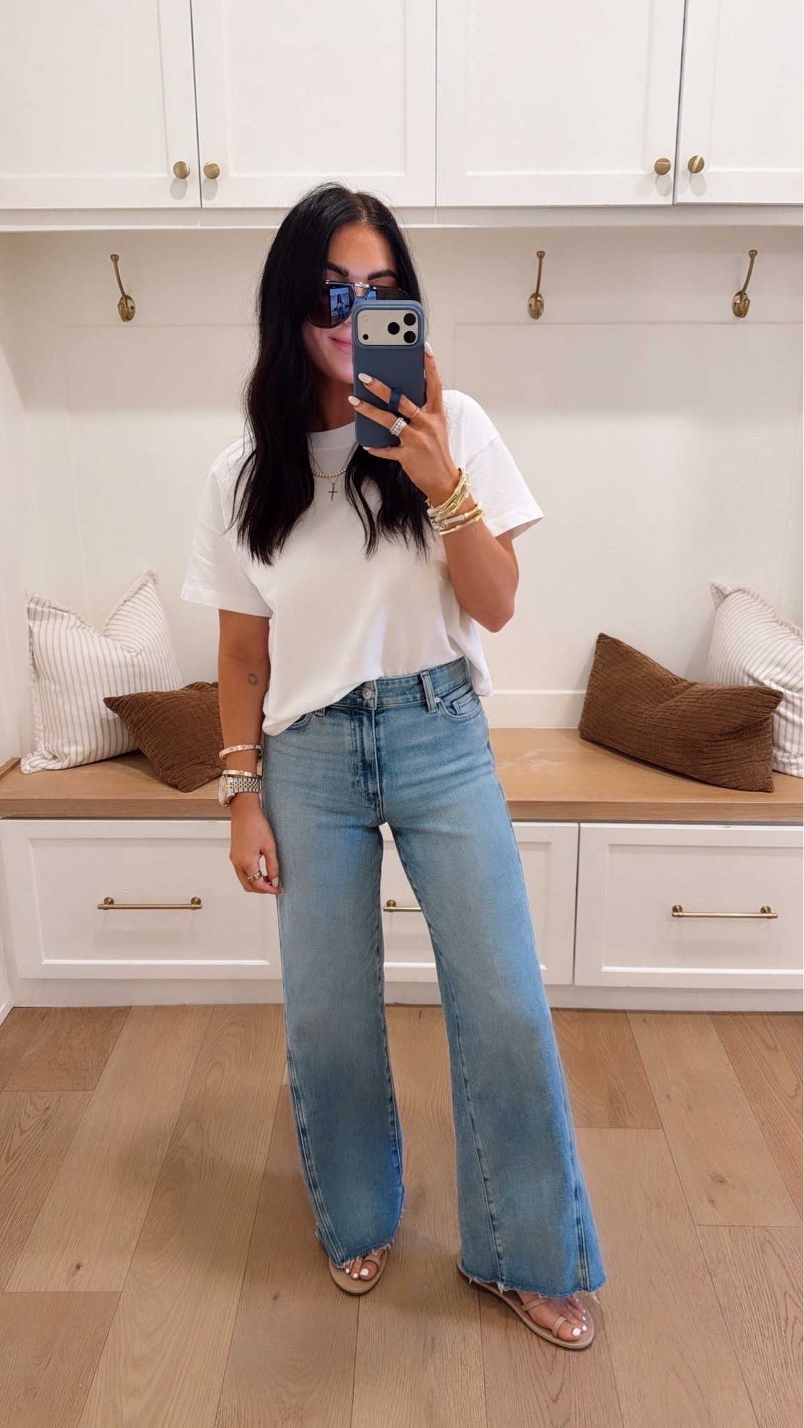 These jeans from Nordstrom are on sale!!

Sale alert, casual outfits, denim, jeans, white tee, Katy roach, livingmybeststyle

#LTKootd #LTKSaleAlert