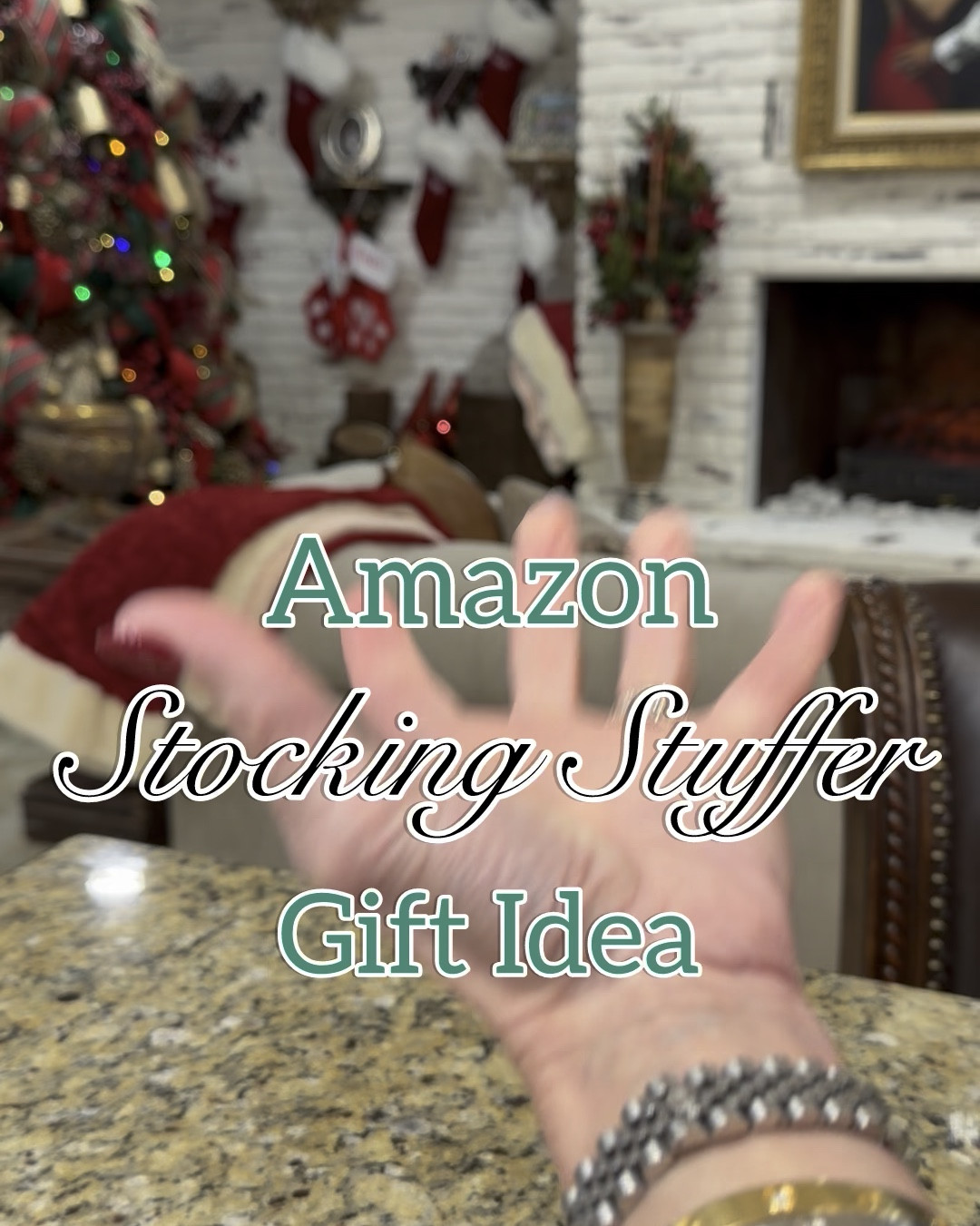 This is such a cute way to gift a gift card for the holidays! 🎁❄️

#LTKSeasonal #LTKGiftGuide #LTKHoliday