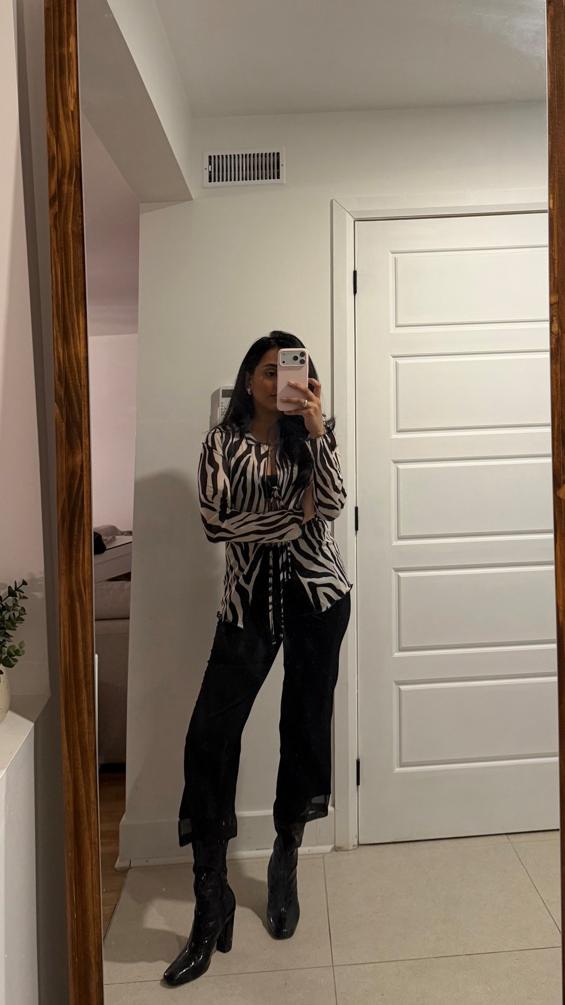 pants are old from Zara ! 
Size small in the top

#LTKdatenight #LTKcanada #LTKpetite