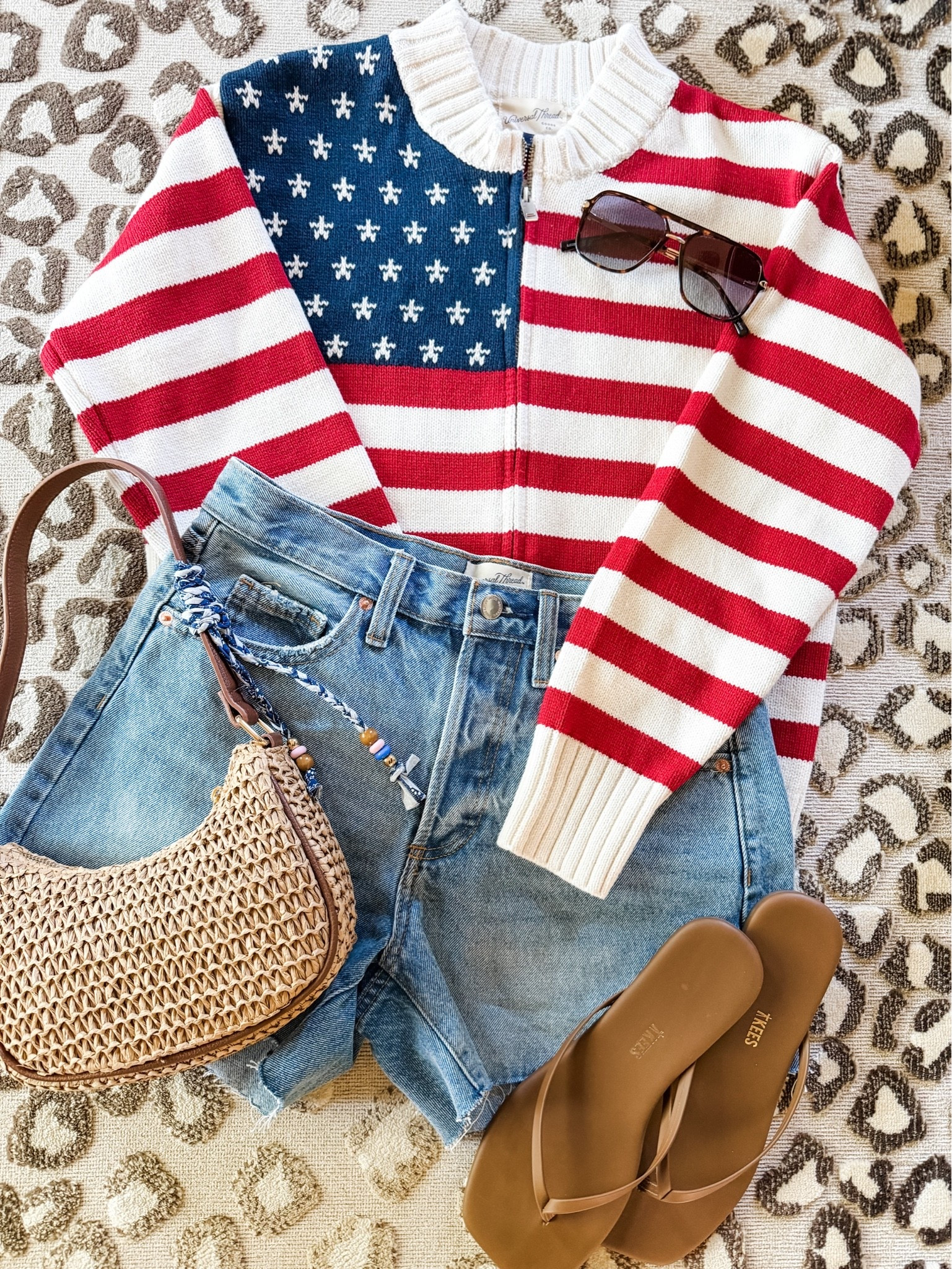 Flag sweater size small
2 shorts 
@Target

#LTKootd #LTKSaleAlert