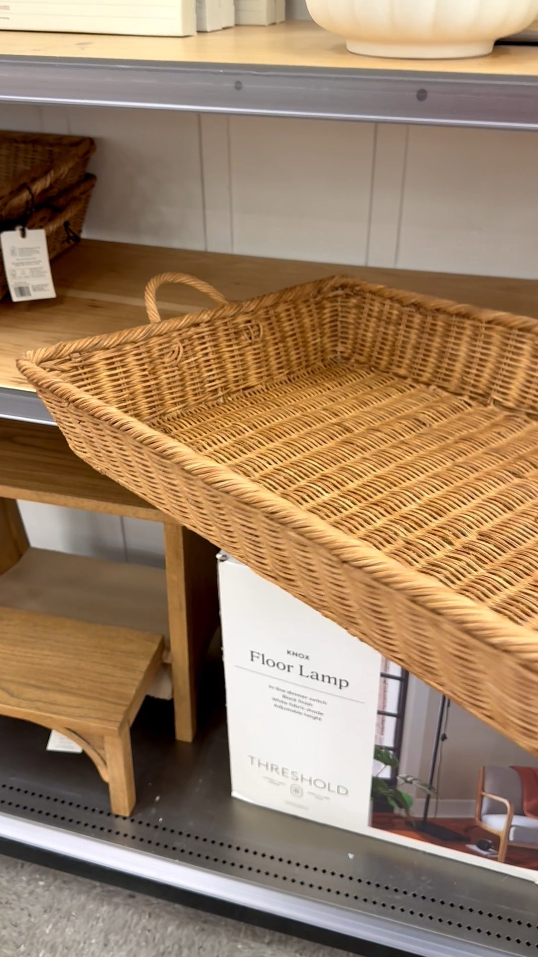 This woven decorative tray looks like the beginning of cozy fall vibes. 🍂, it’s perfect for hosting afternoon drinks + apps with the girls, creating a fall tablescape, or organizing snacks in the pantry. 

#decorativetray #coffeetabledecor #woventray #hostingessentials #falldecor #pantryorganization #kitchenorganization #target #bathroomorganization #basket #tray

#LTKHome #LTKSeasonal