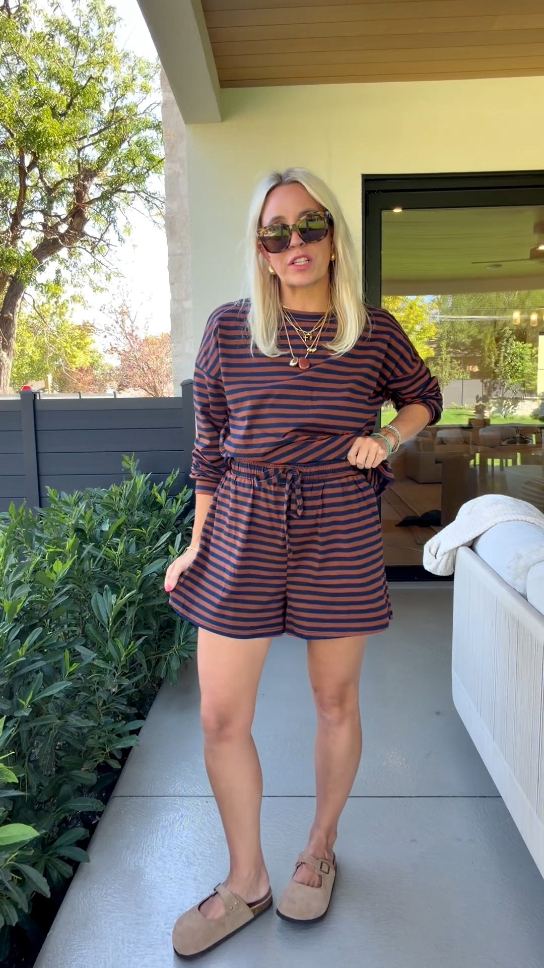 This set is perfect for this awkward in between summer and fall season!

#LTKootd #LTKmomlife #LTKgrwm