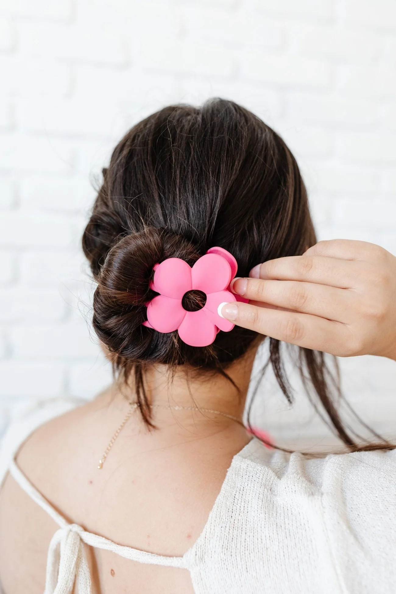 Cutie Flower Claw Clip - Multiple Colors | Shop Andi