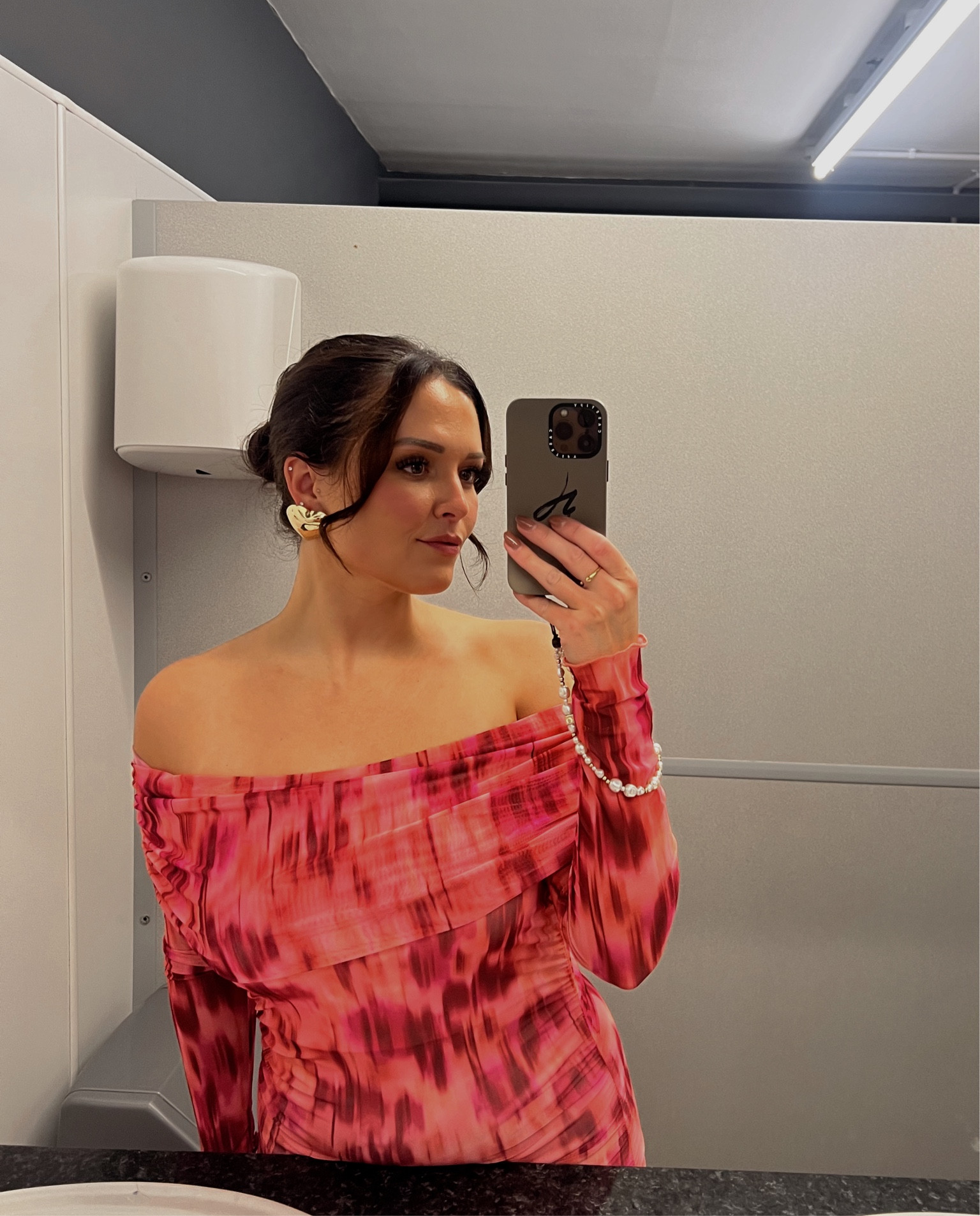 Pink midi dress, occasionwear, party outfit 🩷

Wearing a size 10

#LTKeurope #LTKuk #LTKmidsize