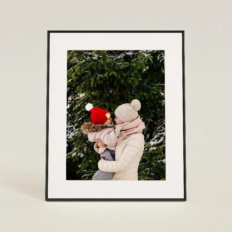 Walden Ink with Textured Mat - Smart HD Digital Picture Frame | Aura | Aura Frames