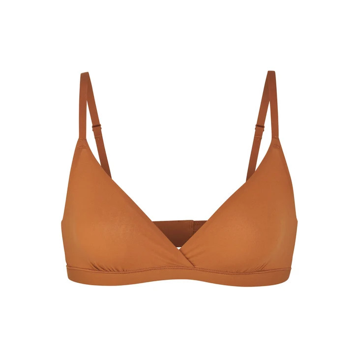 FITS EVERYBODY CROSSOVER BRALETTE | SKIMS (US)