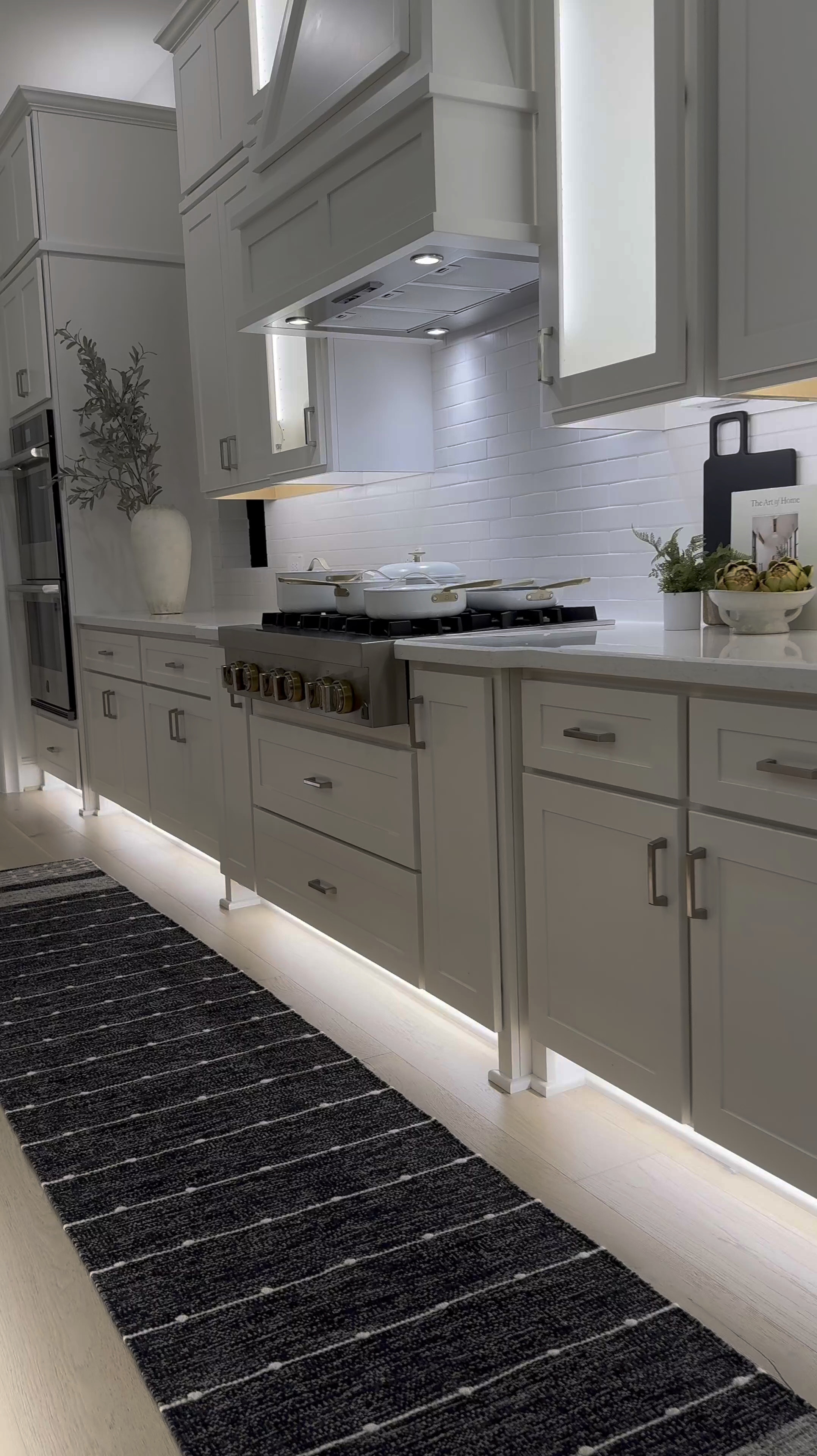 These @Walmart finds are not just functional—they're absolutely STUNNING 😍! I’m obsessed with the aesthetic of the Beautiful Brand products 🤌🏽, and they come in six gorgeous colors! I seriously want every single one! 😩😅

Shop all five below! 🫶🏽

@Shop.LTK #liketkit #IYWYK #walmarthome

#LTKHome #LTKSaleAlert #LTKVideo