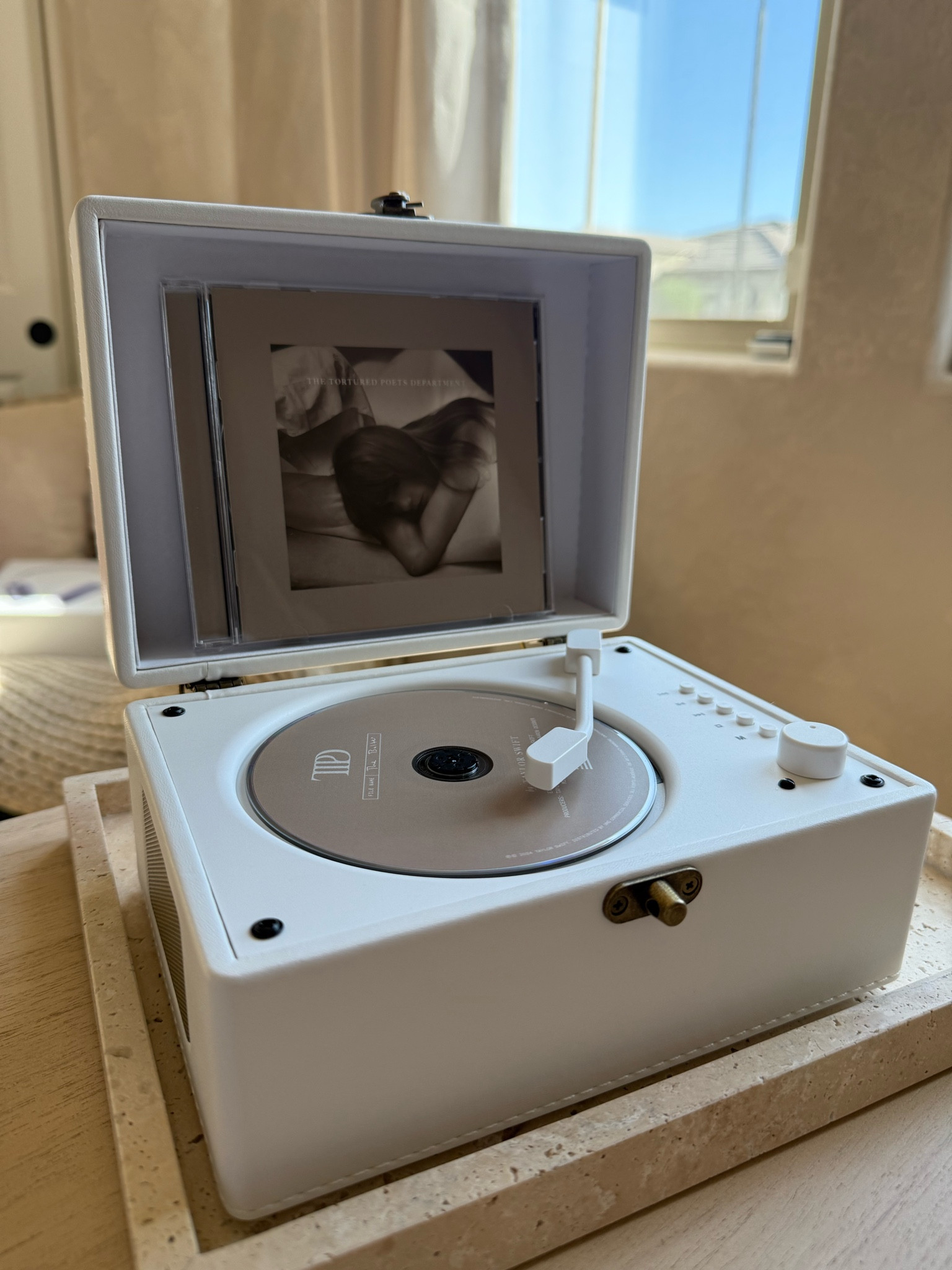 obsessed with my new cd player 💿

#LTKGiftGuide #LTKHome #LTKSaleAlert