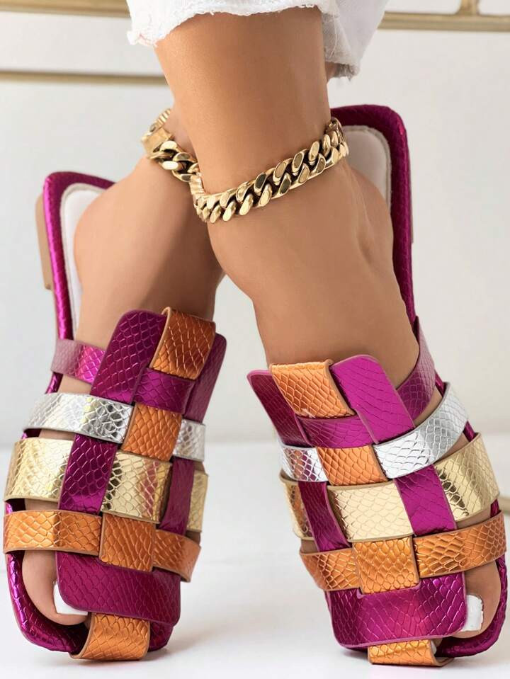 Women Woven Slippers, Flat Summer Slide Sandals With Textured Strap, Casual Square Toe Shoes, Sui... | SHEIN