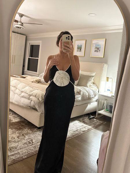 Rosette dress long maxi black dress
Dillards on sale 


#LTKSpringSale #LTKfindsunder100 #LTKstyletip