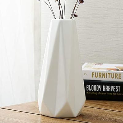 WEIDILIDU White Ceramic Vase Modern Home Decoration Porcelain Vase Flower Vase Origami Design (we... | Amazon (US)