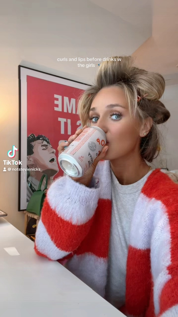 rollers and lip combo!🩵🩵🩵🩵 