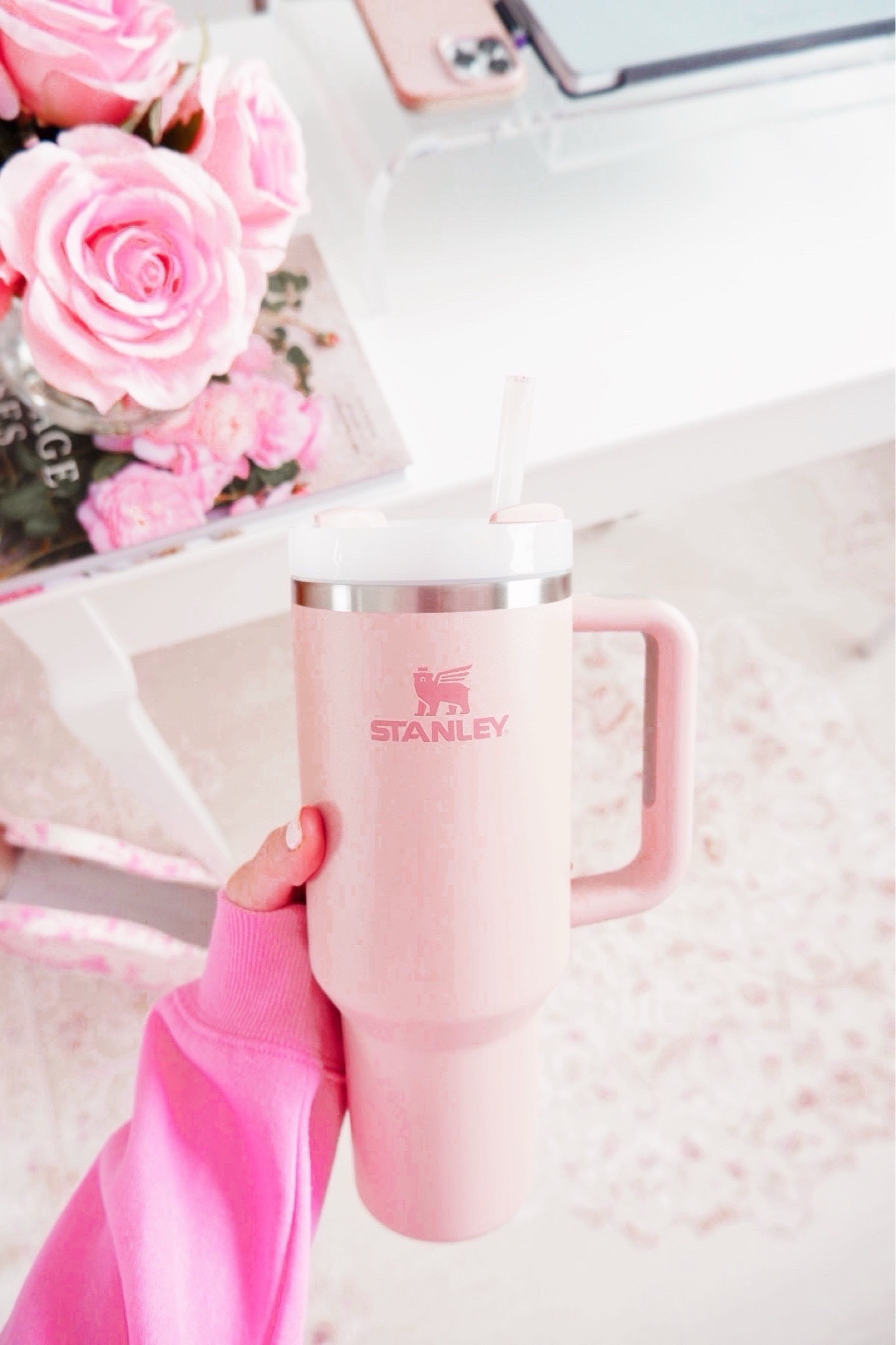 Pink Stanley 


#LTKGiftGuide #LTKCyberWeek #LTKhome