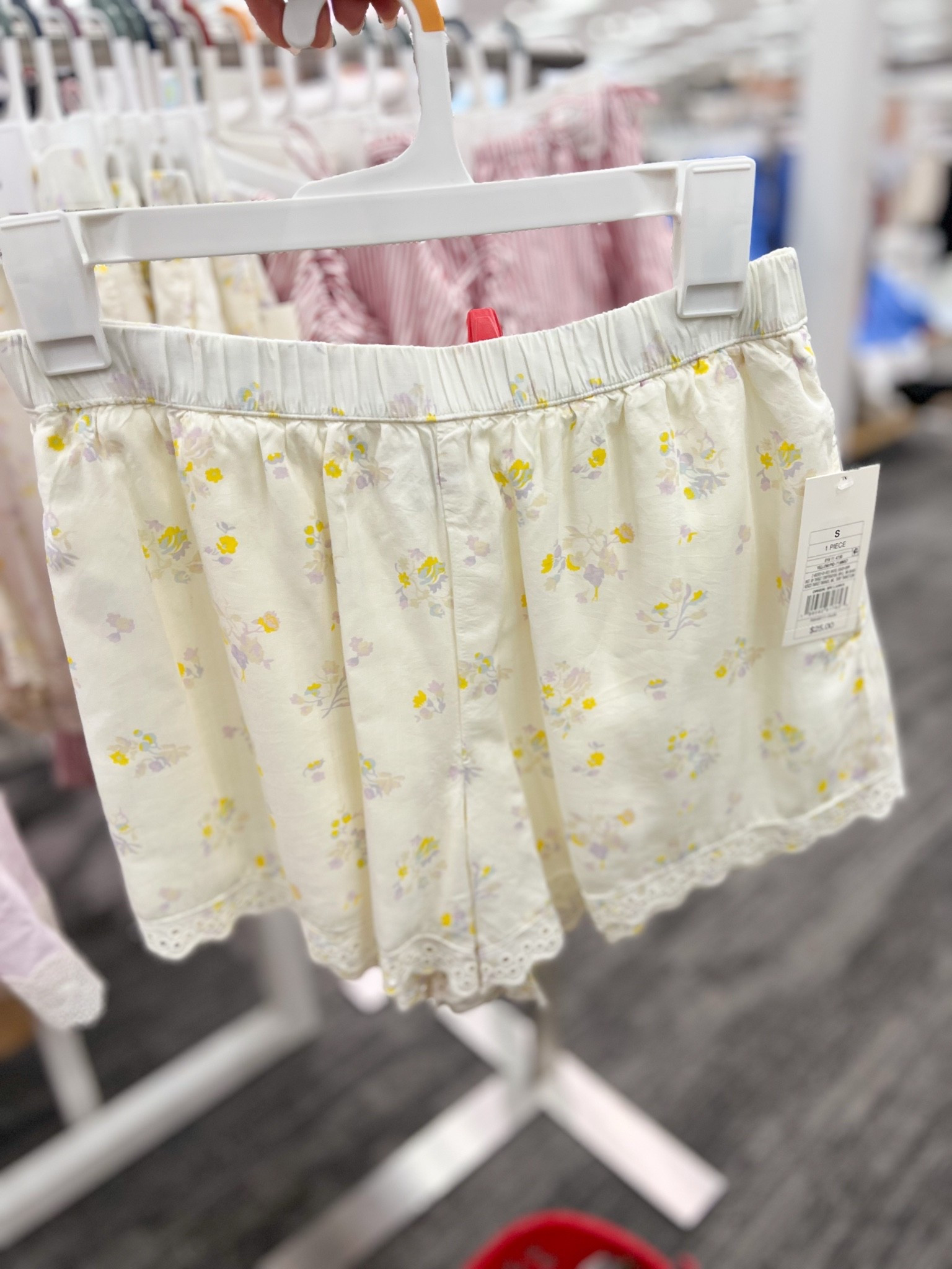 30% off shorts

Target finds, Target style

#LTKSaleAlert #LTKootd #LTKmomlife