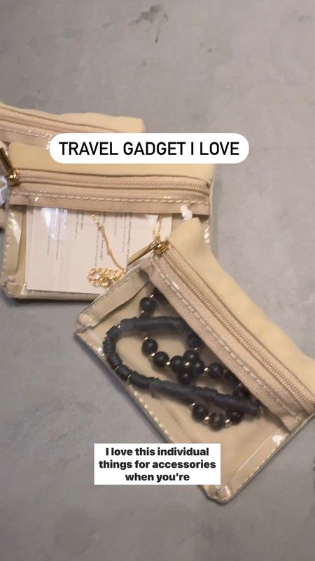 Love this for travel.Lightweight and love that it’s see through to easily find your jewelries. 
Amazon finds 

#LTKtravel #LTKfindsunder50 #LTKVideo