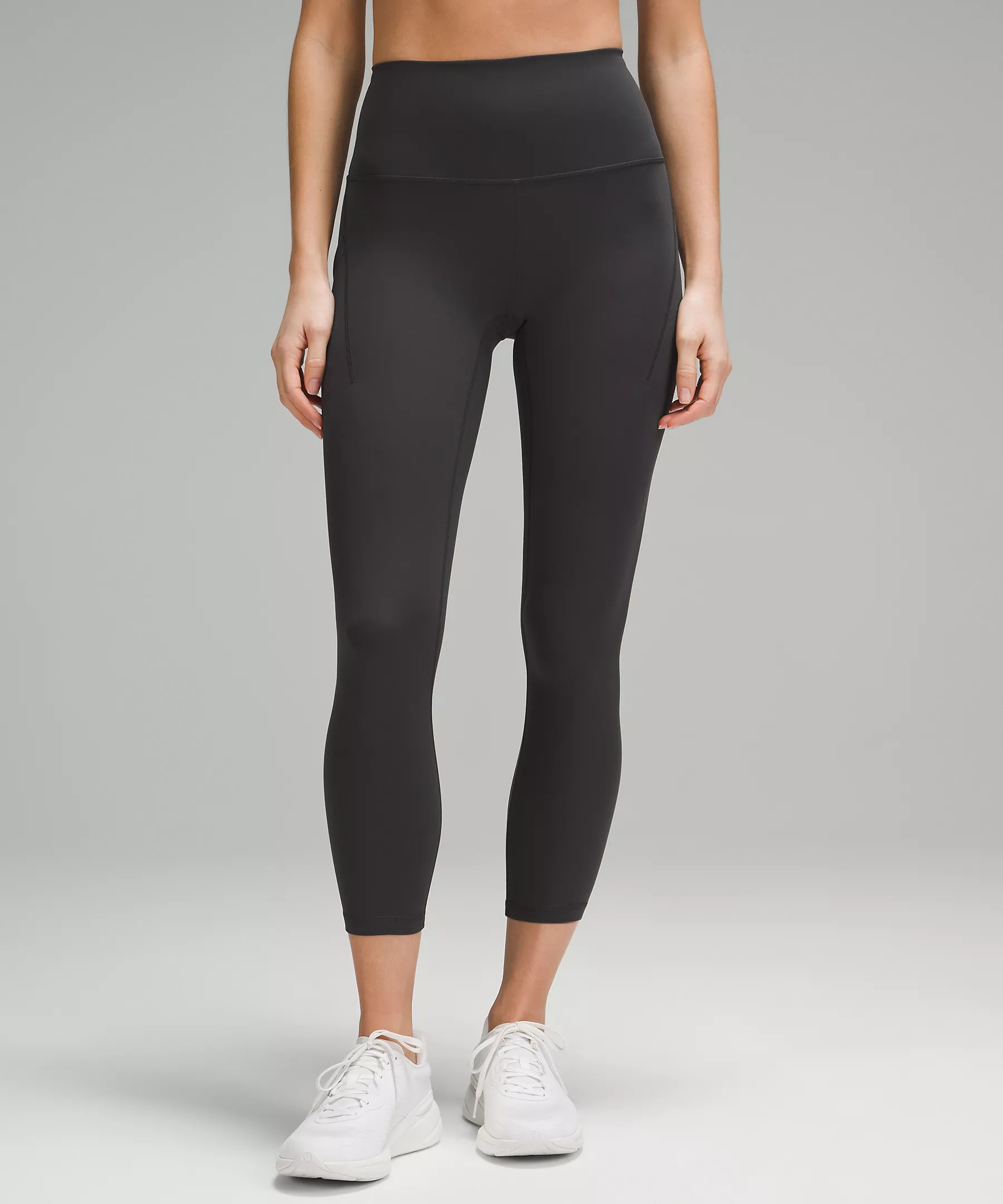 Wunder Train High-Rise Crop with Pockets 23" | Women's Capris | lululemon | Lululemon (US)